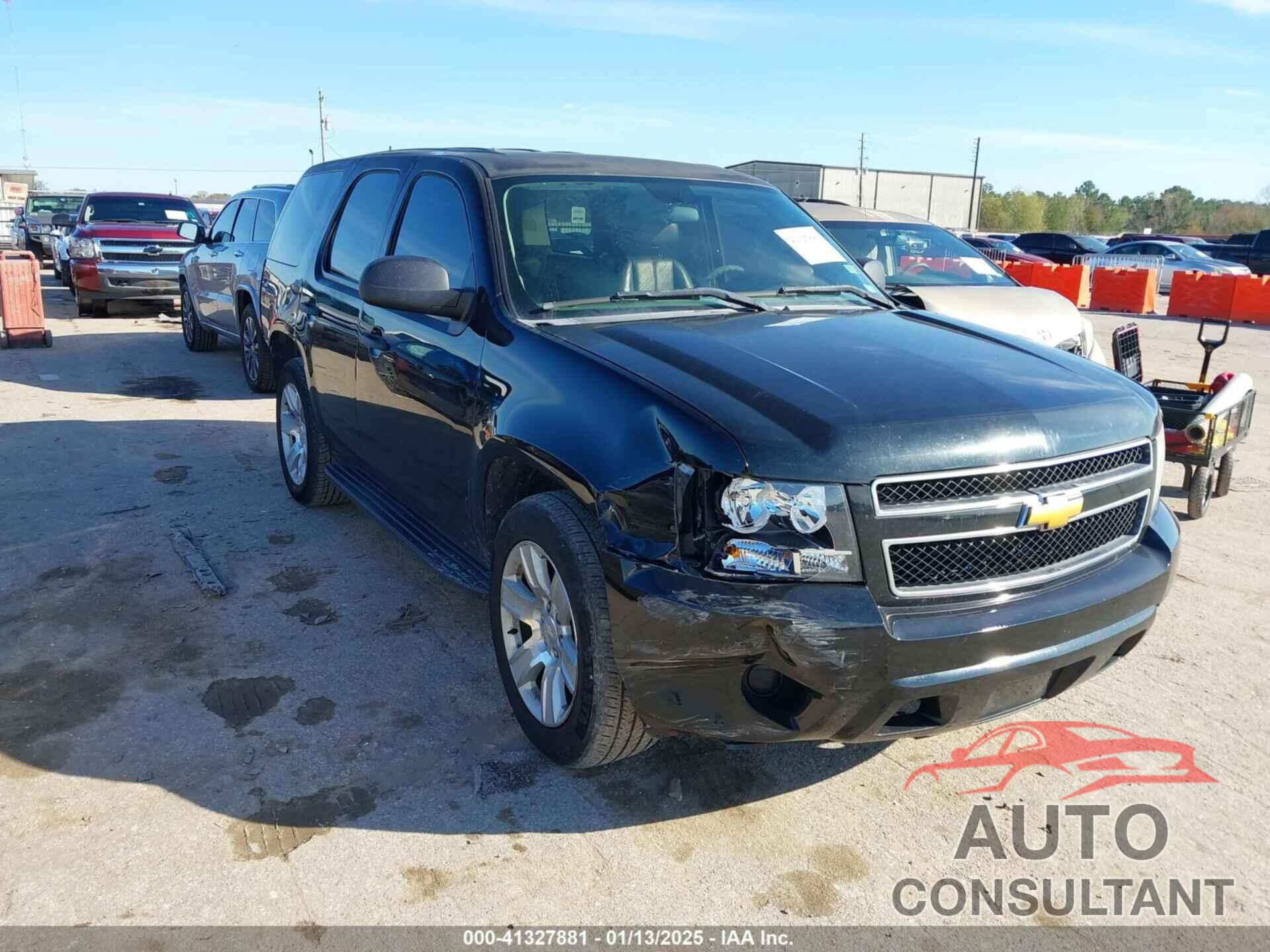 CHEVROLET TAHOE 2014 - 1GNLC2E03ER217142