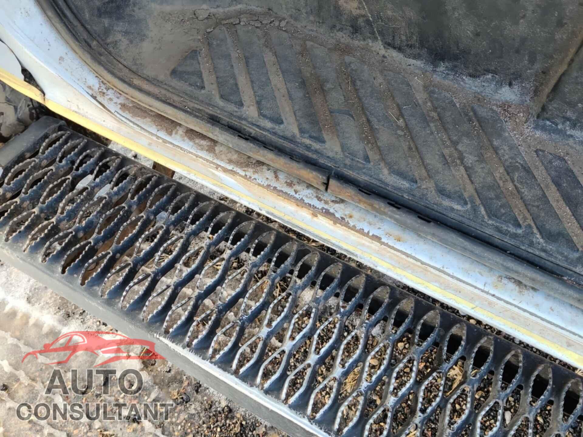 FORD ECONOLINE 2018 - 1FDXE4FSXJDC25001