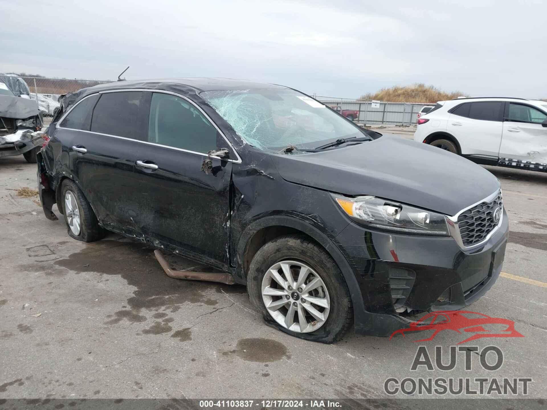 KIA SORENTO 2019 - 5XYPG4A34KG458244