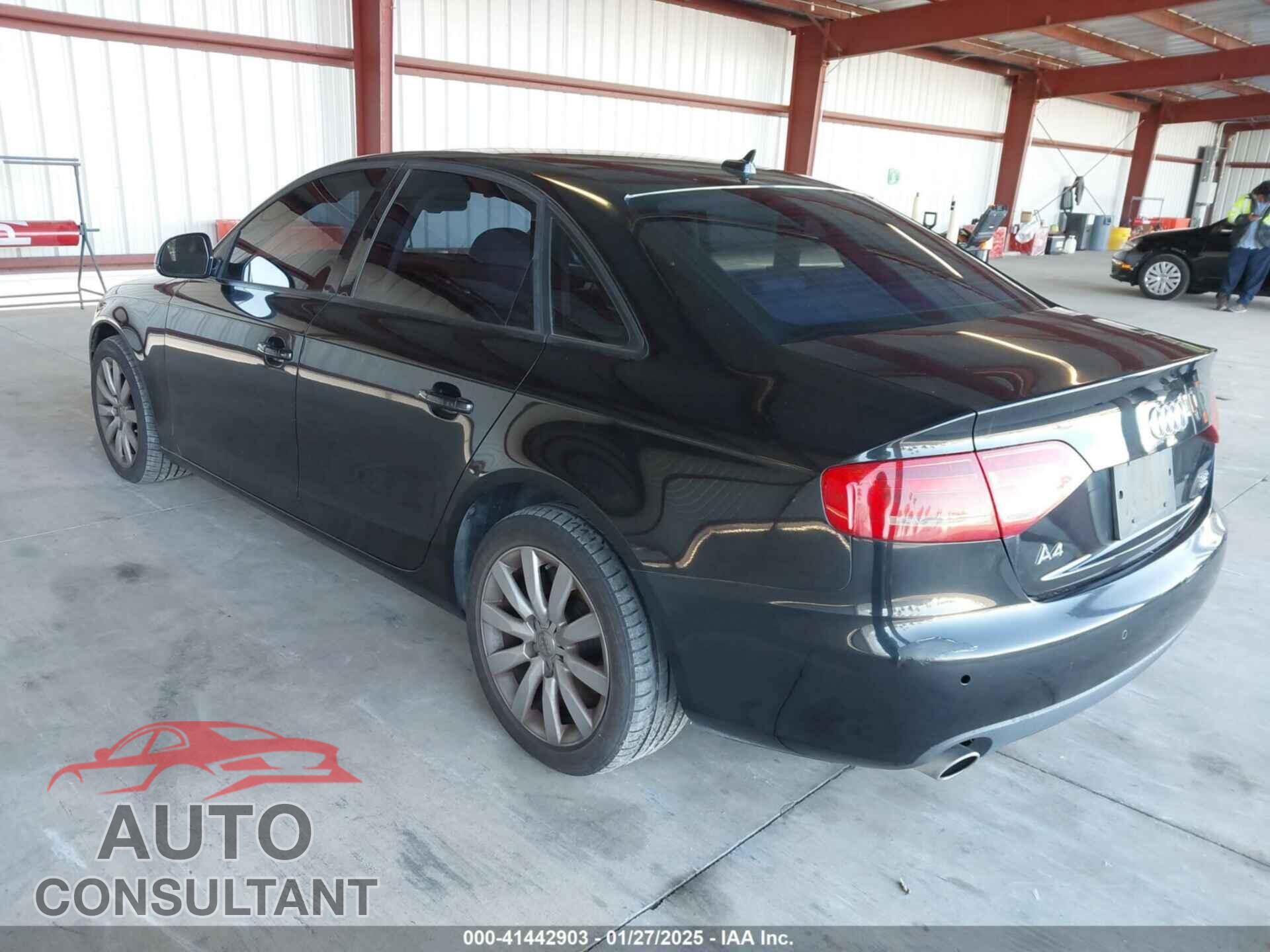 AUDI A4 2009 - WAULK78K79N034861