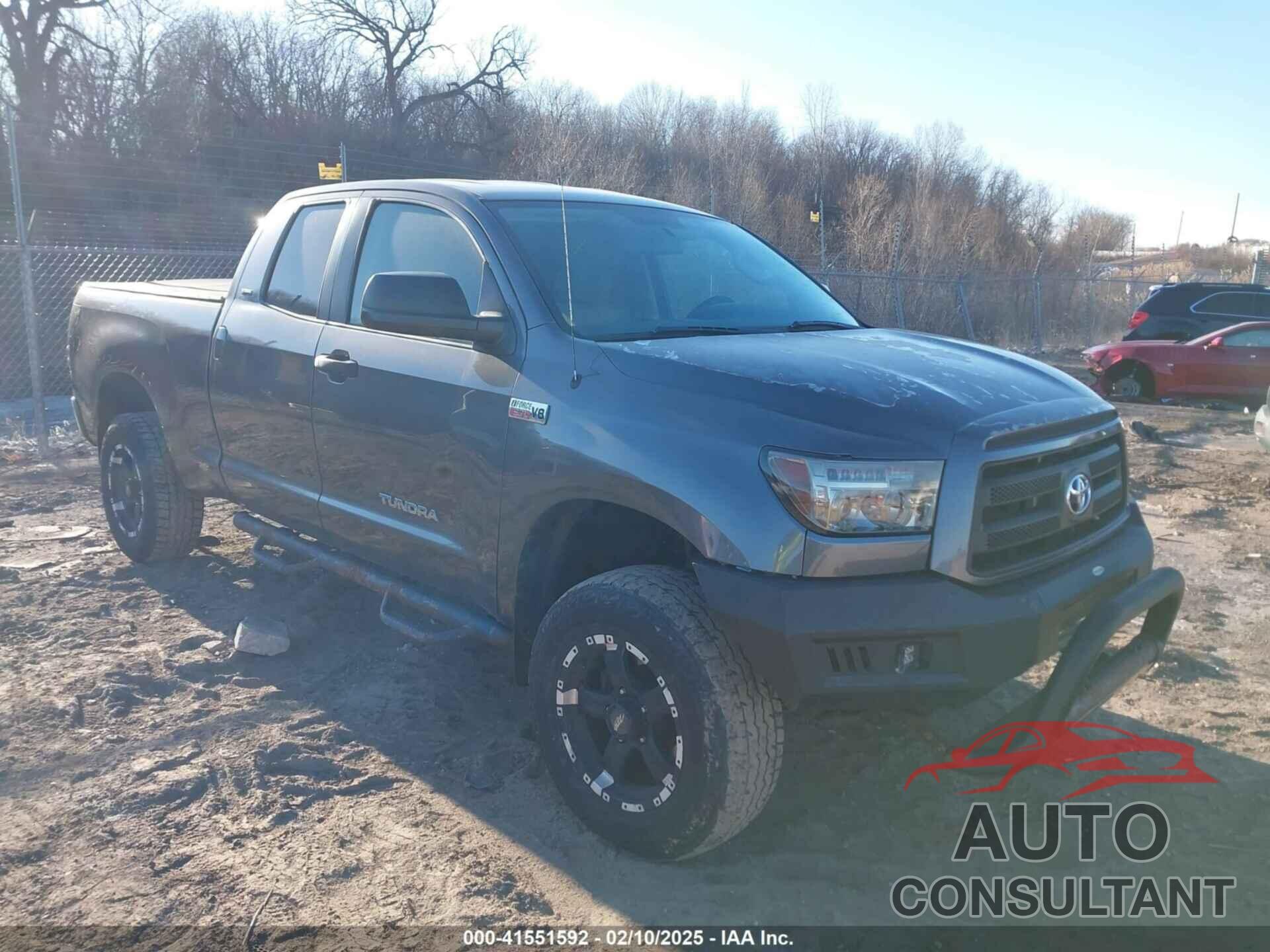 TOYOTA TUNDRA 2013 - 5TFUW5F14DX283612