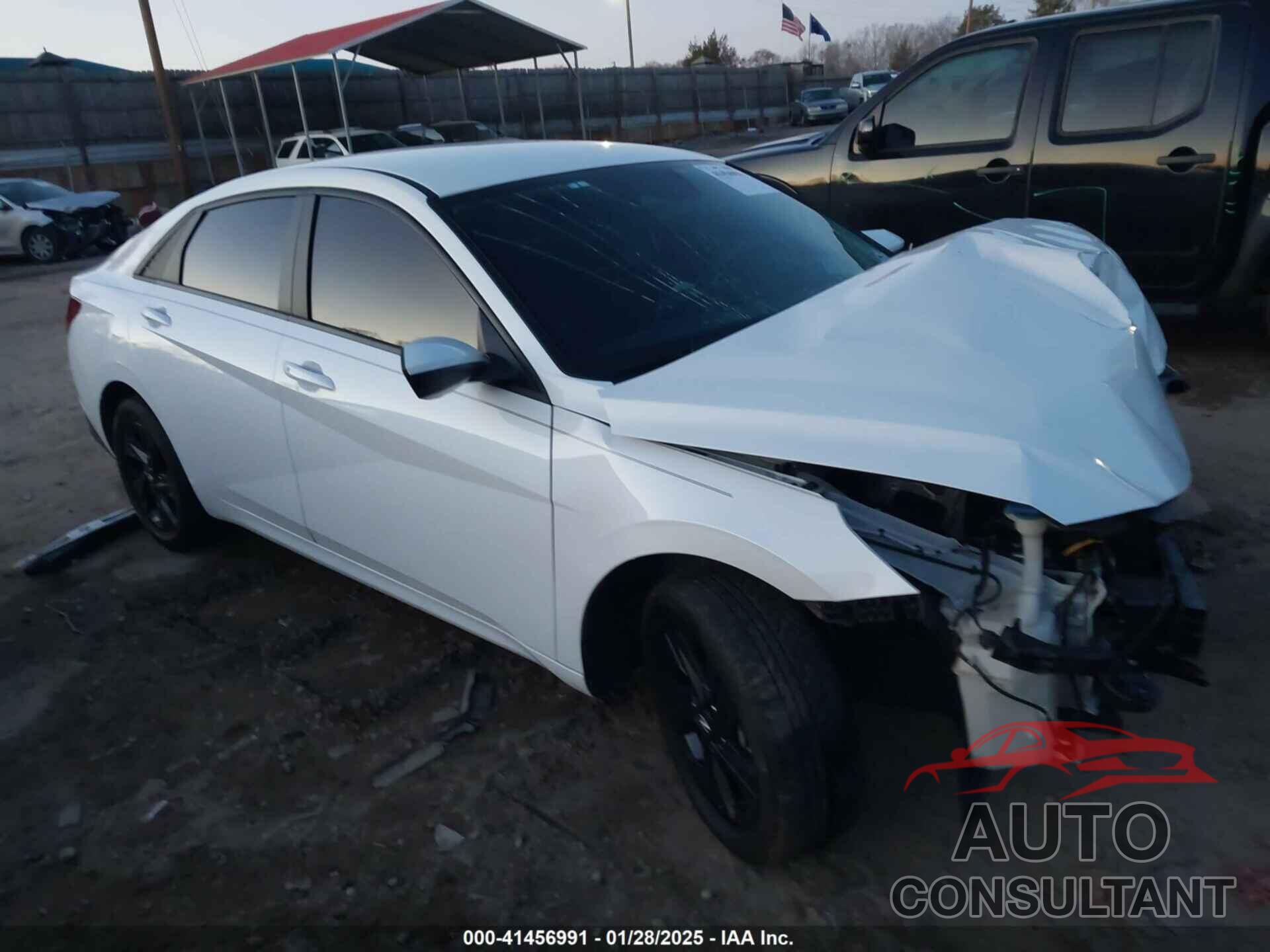 HYUNDAI ELANTRA 2023 - 5NPLM4AG4PH095227