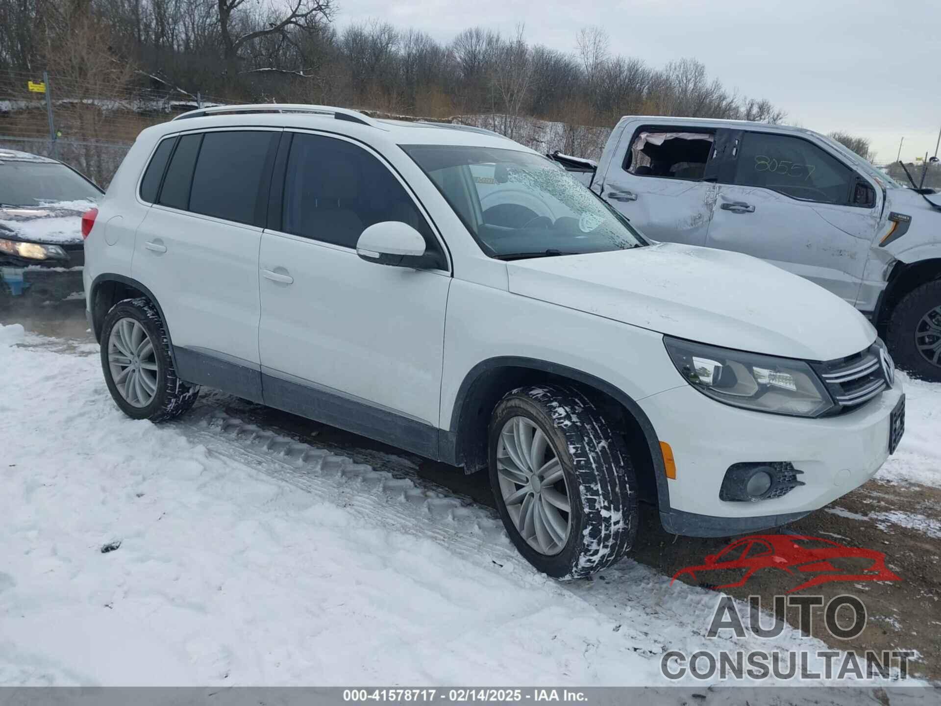 VOLKSWAGEN TIGUAN 2016 - WVGAV7AX6GW525268