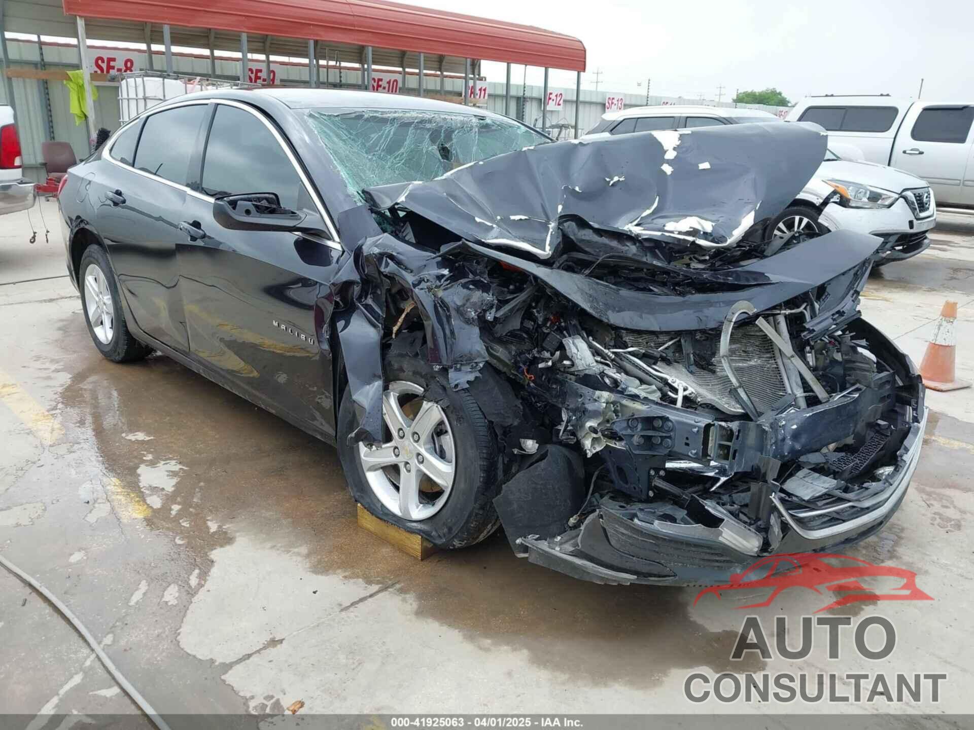 CHEVROLET MALIBU 2022 - 1G1ZB5ST4NF205453