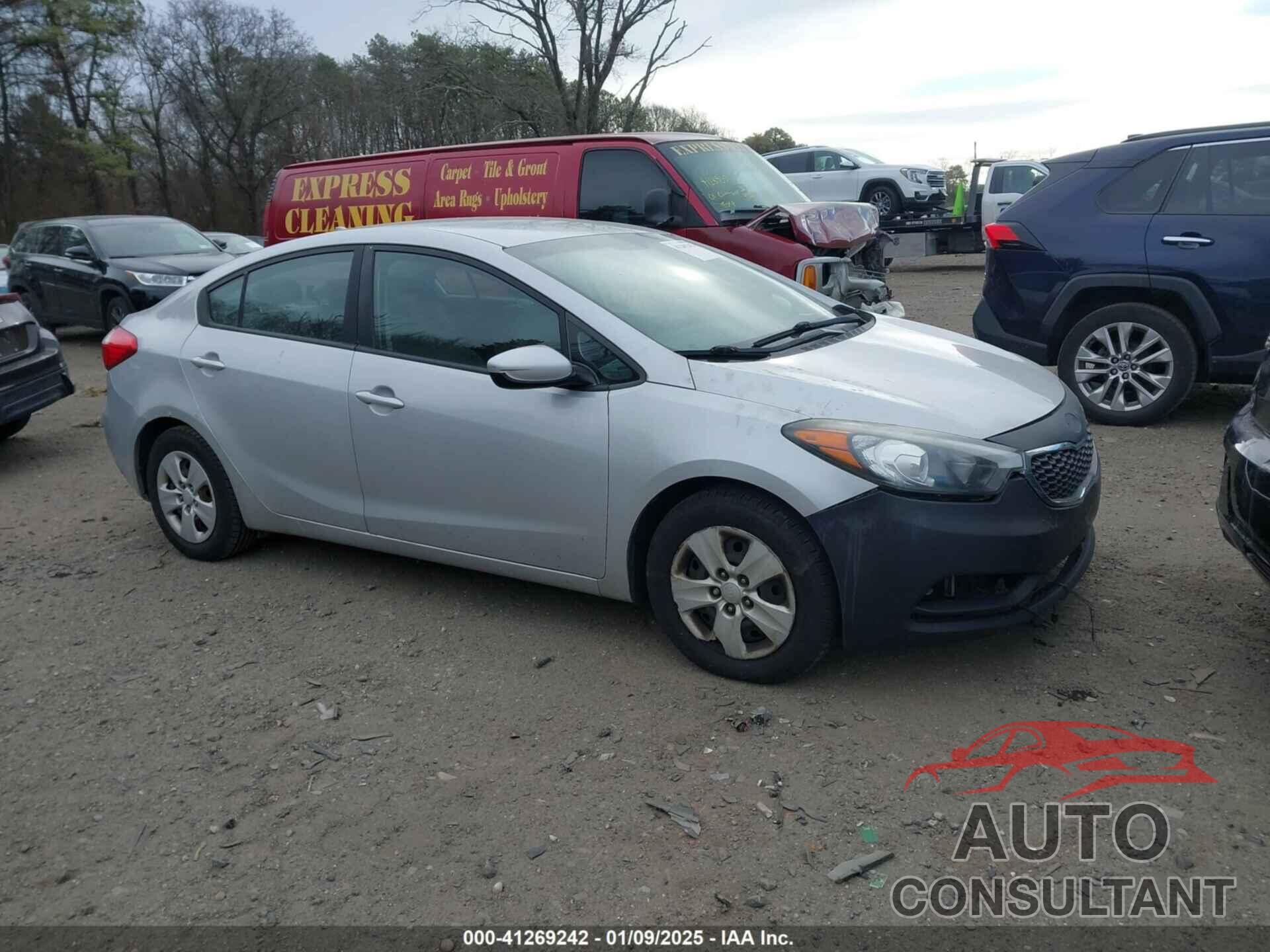 KIA FORTE 2016 - KNAFK4A6XG5445029