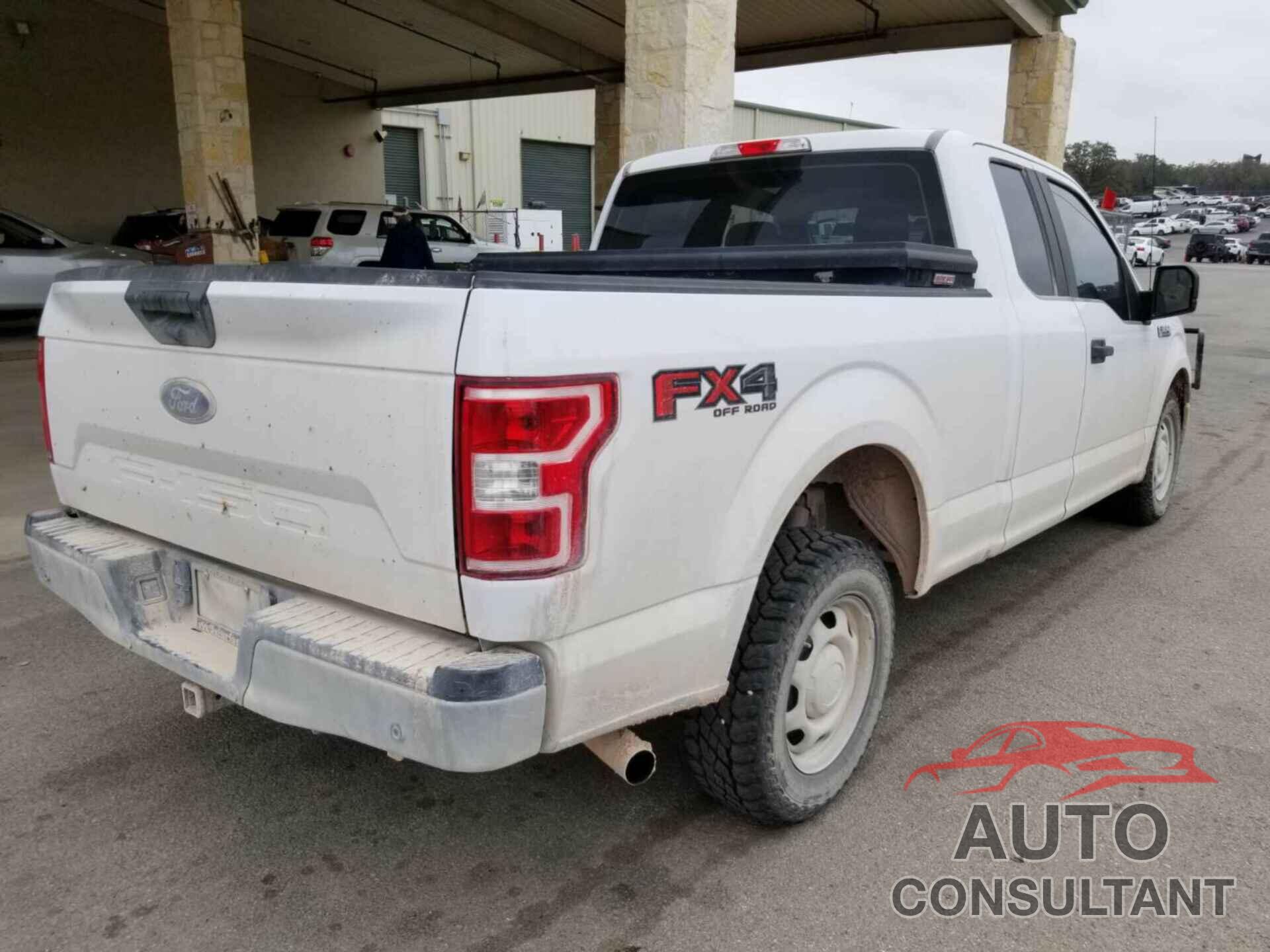 FORD F150 2018 - 1FTFX1E57JKE32204