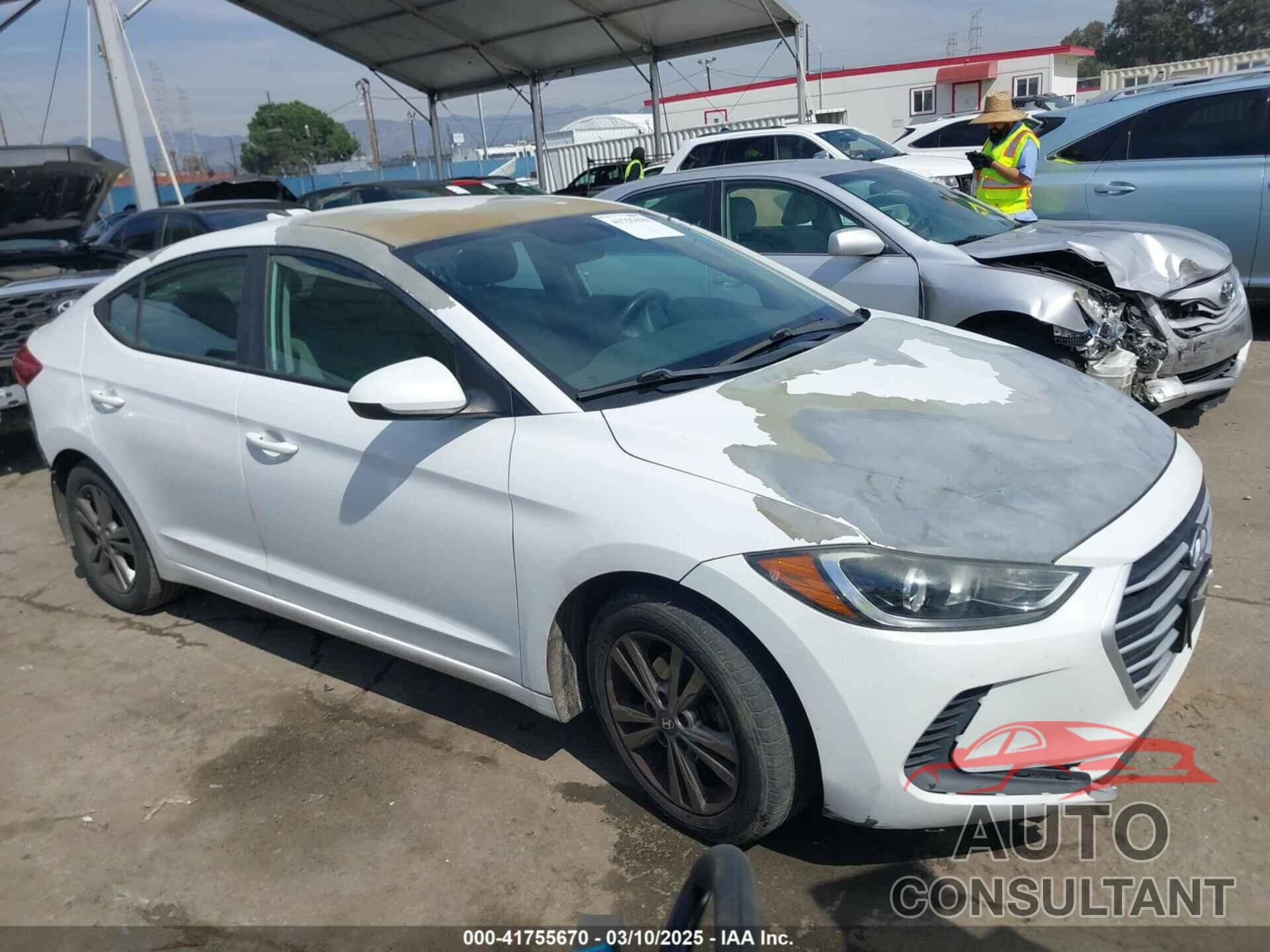 HYUNDAI ELANTRA 2017 - 5NPD84LF2HH154340