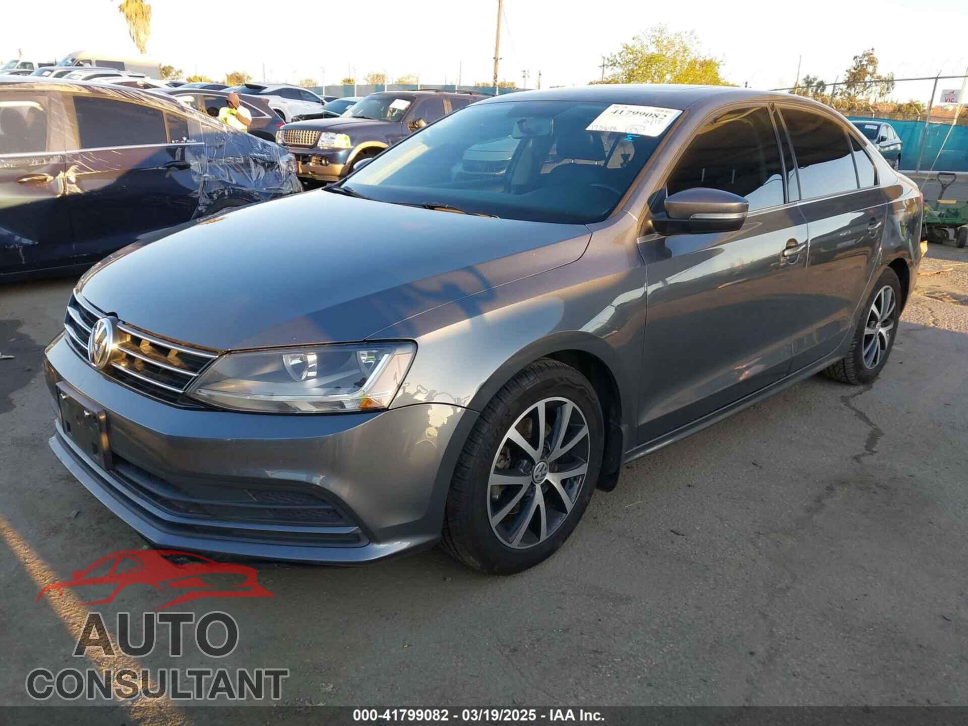 VOLKSWAGEN JETTA 2017 - 3VWDB7AJ4HM400659