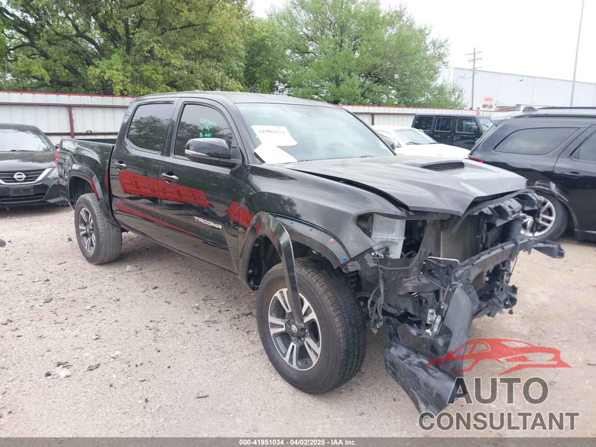 TOYOTA TACOMA 2017 - 3TMAZ5CN9HM046062