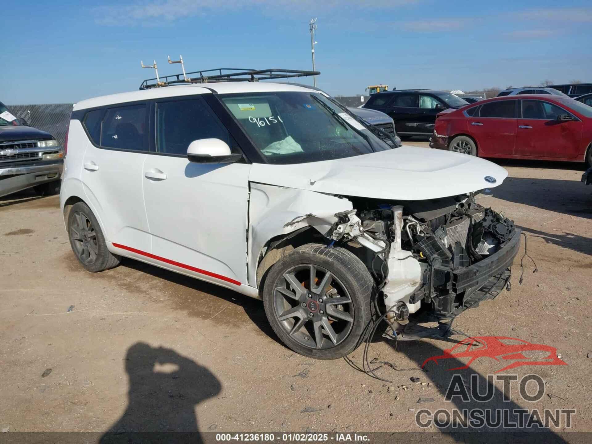 KIA SOUL 2020 - KNDJ63AU2L7008974