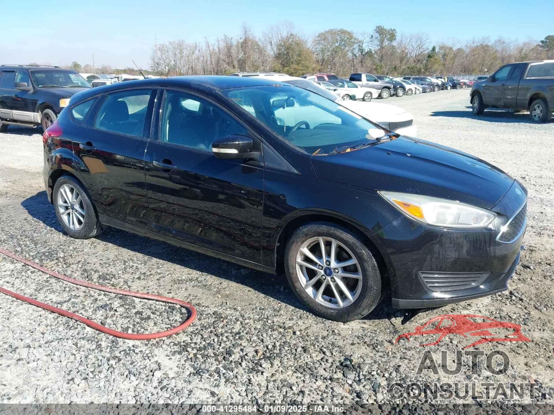 FORD FOCUS 2015 - 1FADP3K28FL264853