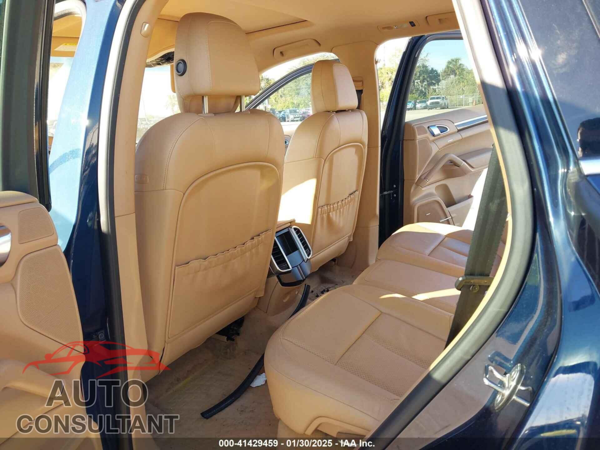 PORSCHE CAYENNE 2013 - WP1AA2A2XDLA12012