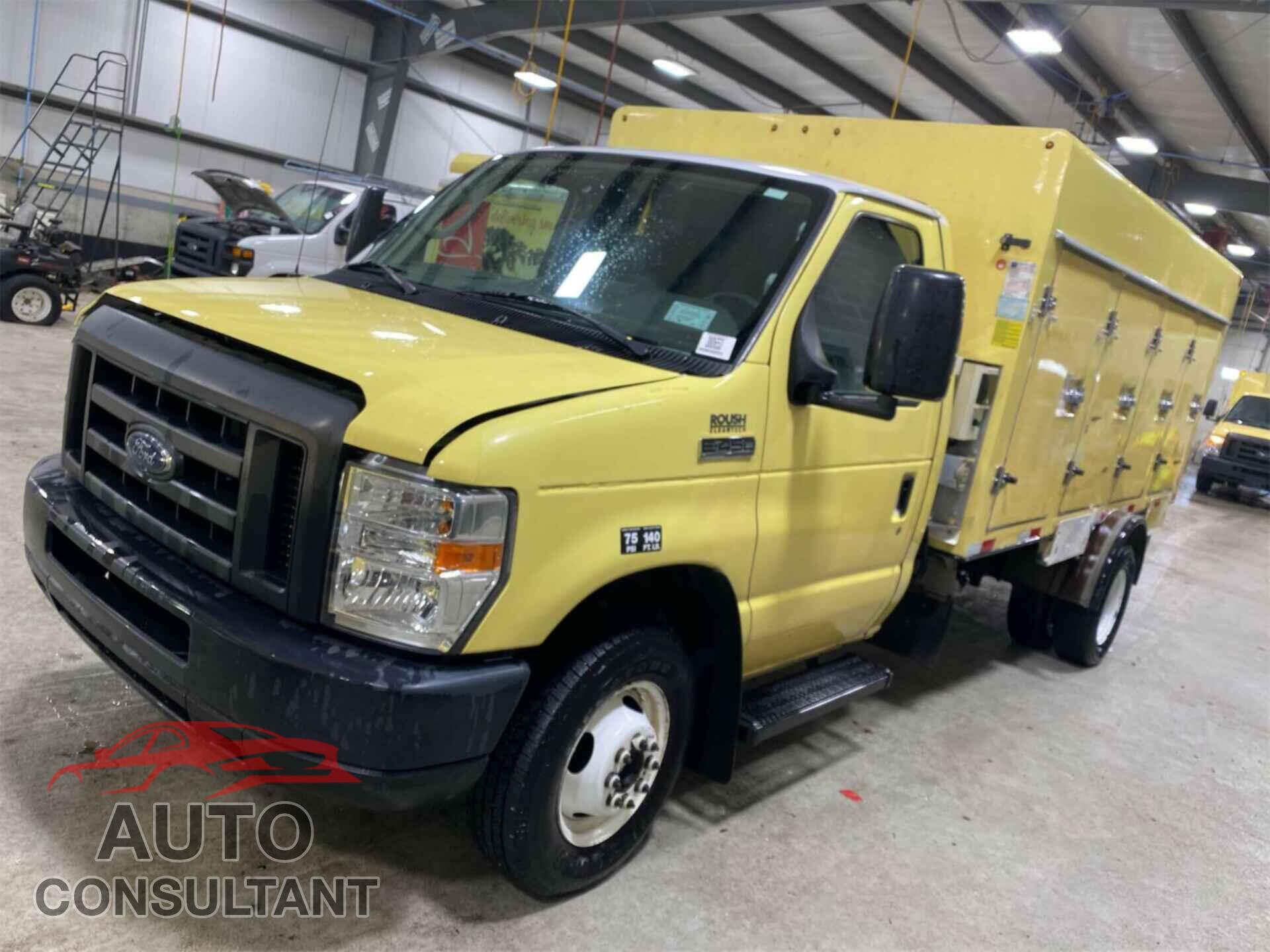 FORD ECONOLINE 2019 - 1FDXE4FS6KDC19357