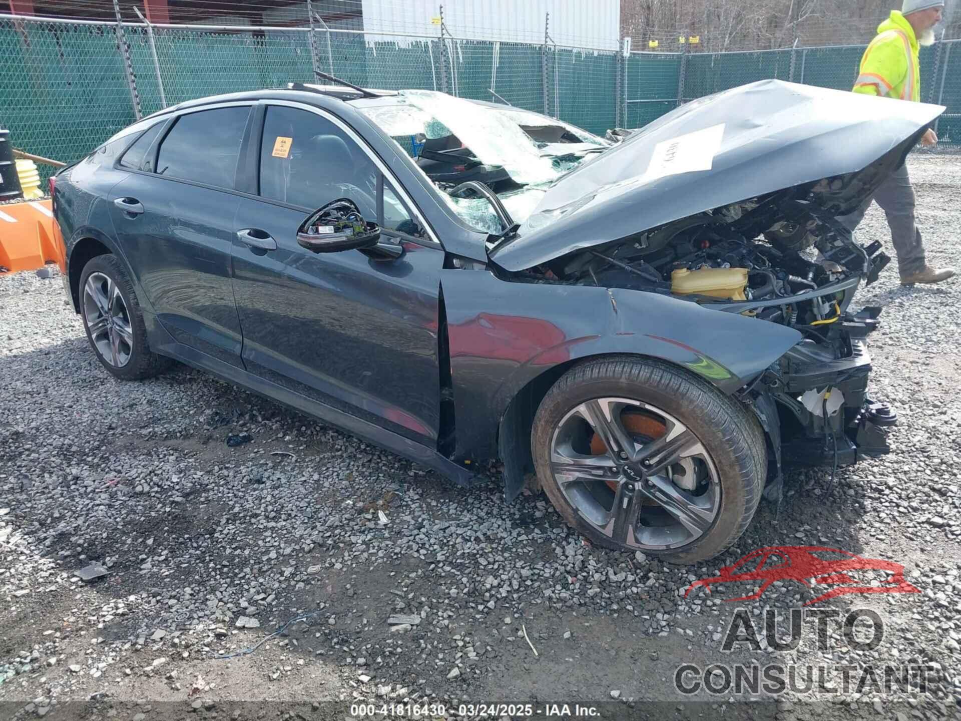 KIA K5 2024 - 5XXG34J25RG259978