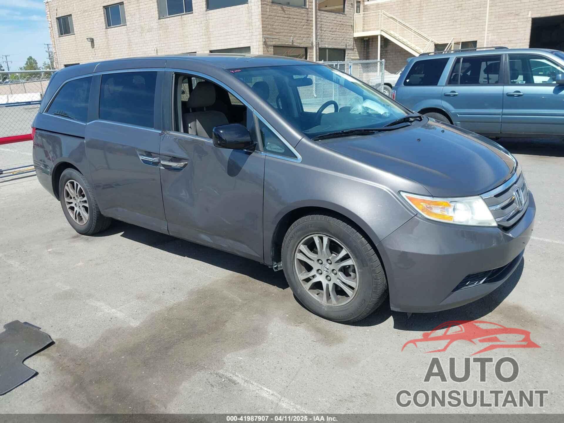 HONDA ODYSSEY 2013 - 5FNRL5H48DB061283