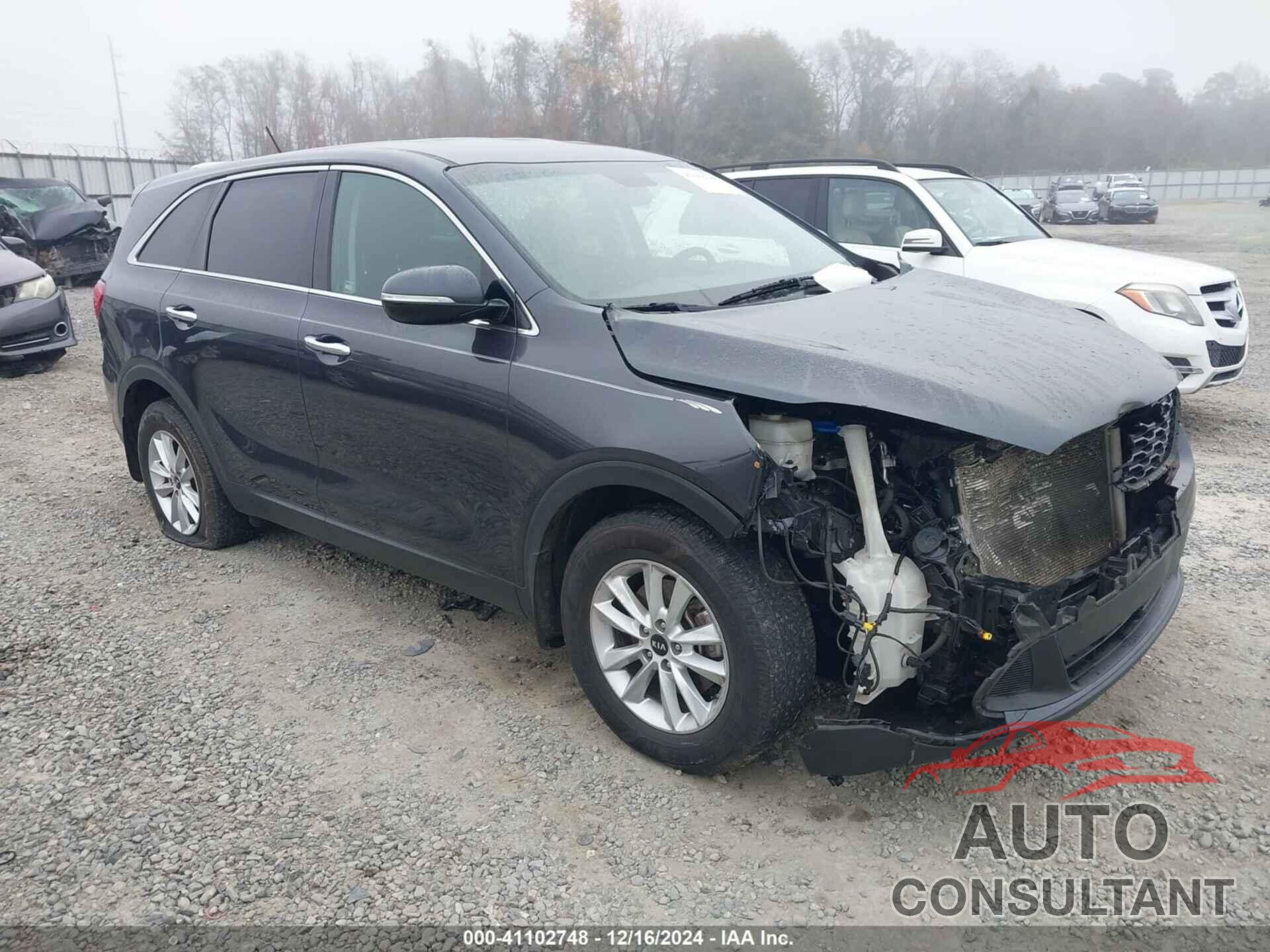 KIA SORENTO 2019 - 5XYPG4A39KG552622