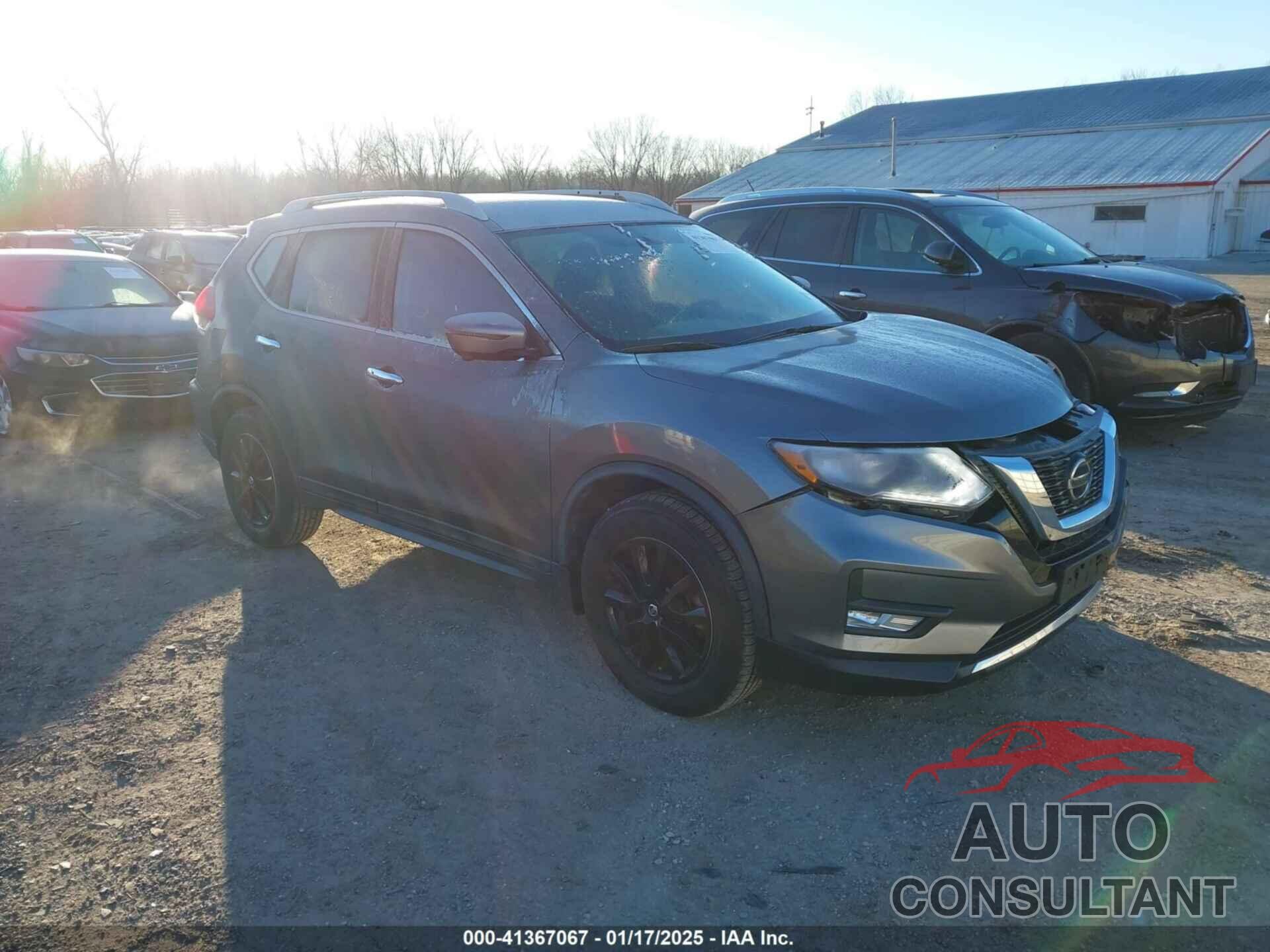 NISSAN ROGUE 2018 - KNMAT2MT9JP605168