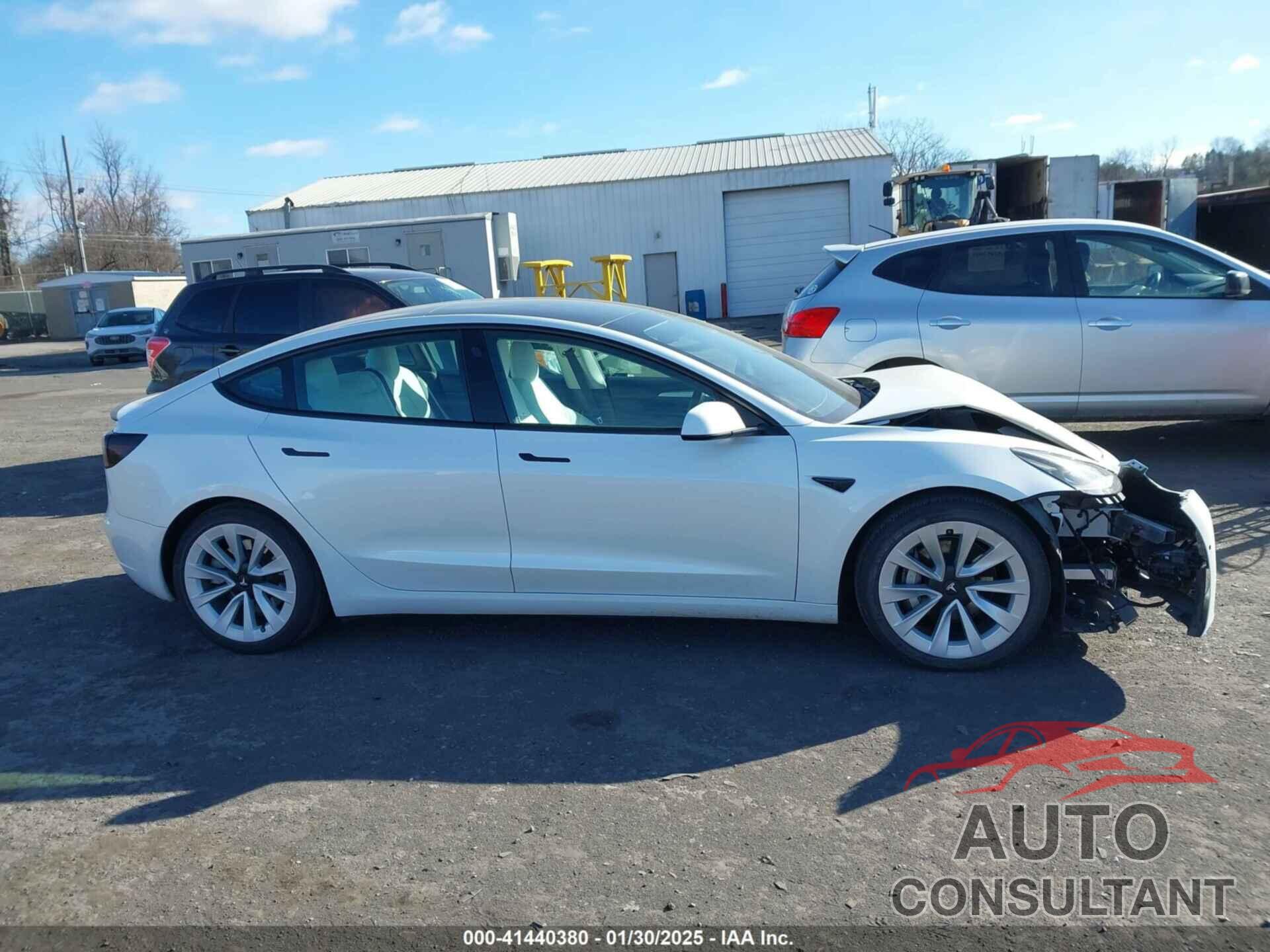 TESLA MODEL 3 2021 - 5YJ3E1EB5MF061236