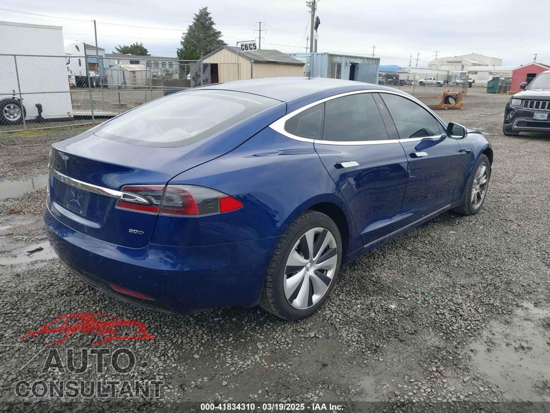 TESLA MODEL S 2017 - 5YJSA1E25HF184502