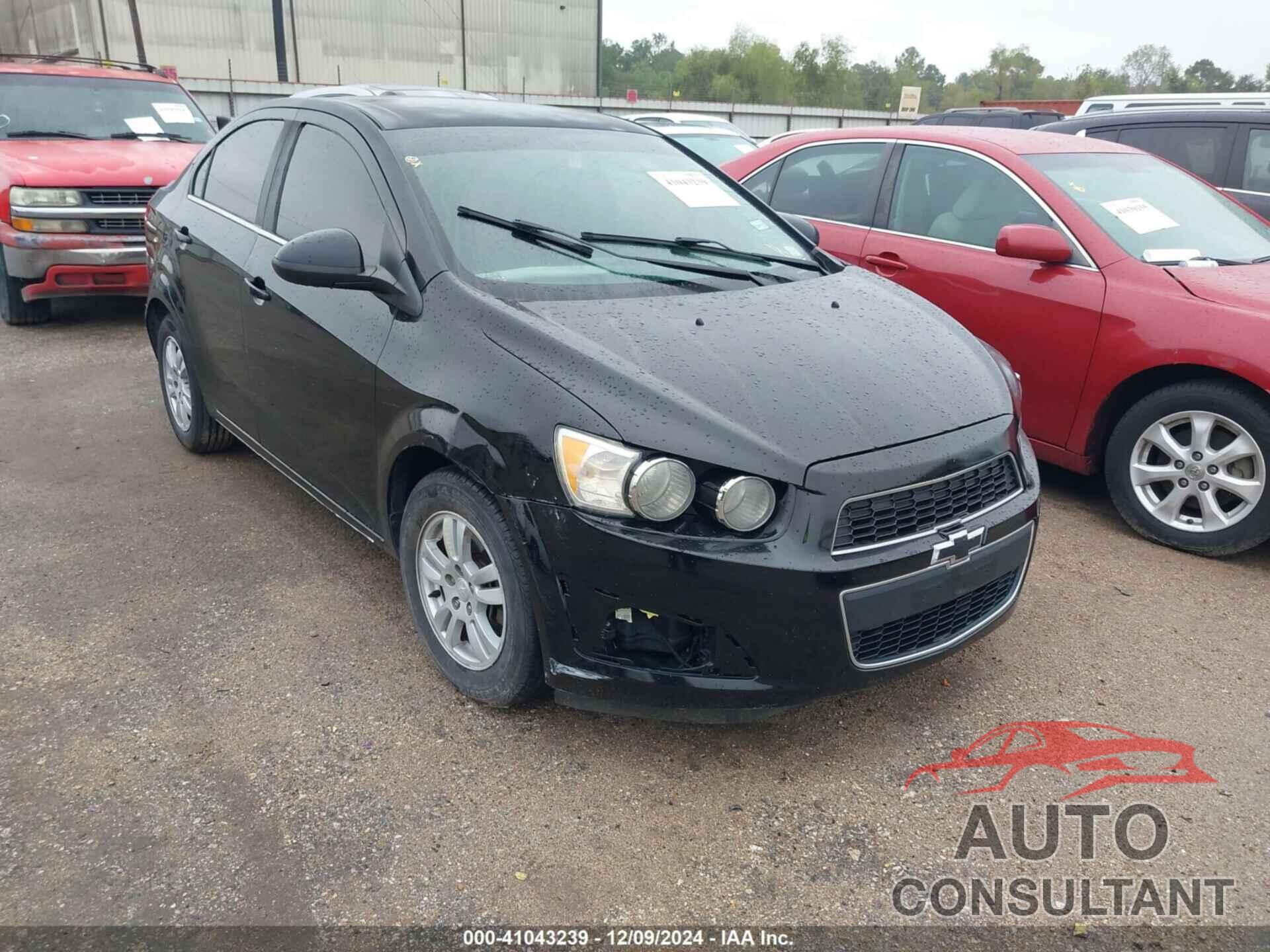 CHEVROLET SONIC 2016 - 1G1JC5SH9G4154956