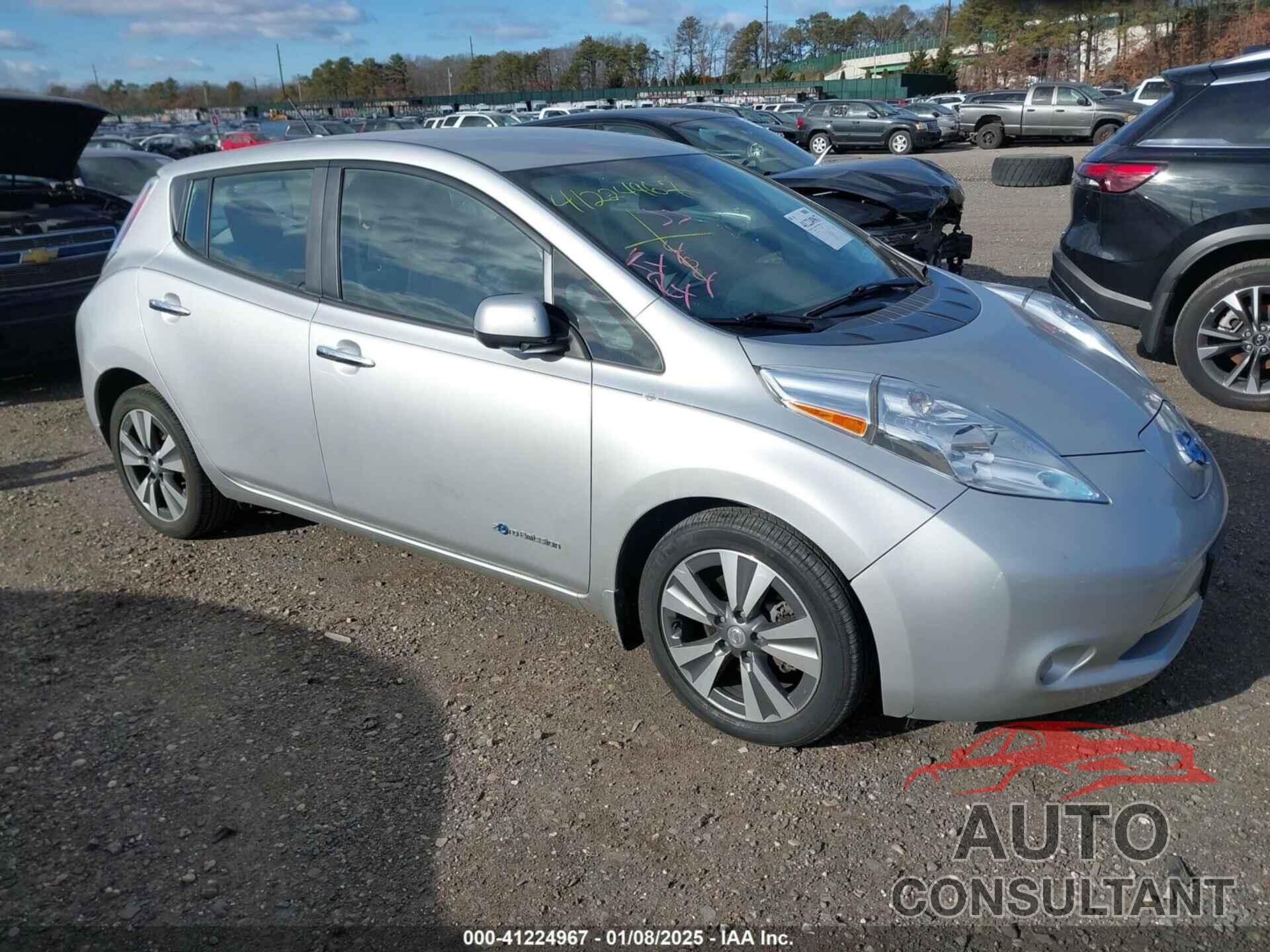 NISSAN LEAF 2015 - 1N4AZ0CP0FC308852