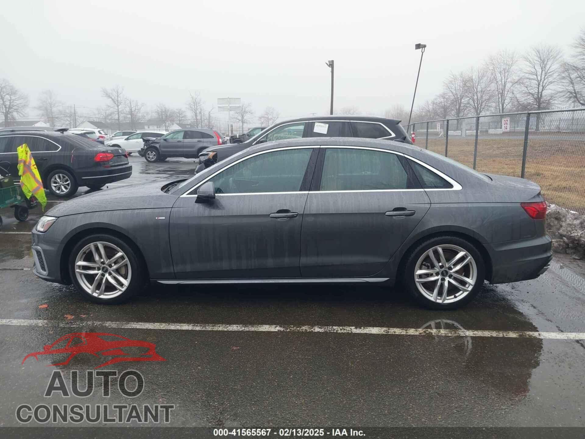 AUDI A4 2023 - WAUDAAF44PN013763