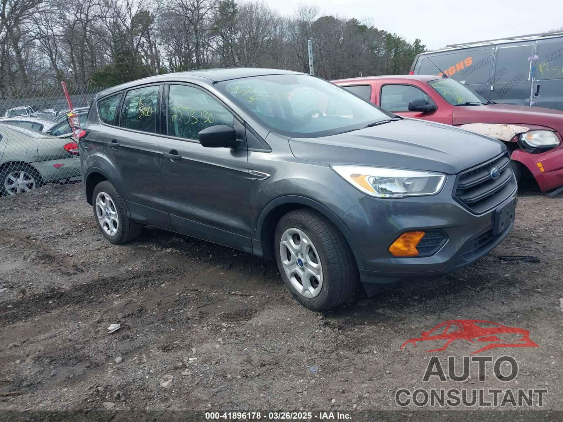 FORD ESCAPE 2017 - 1FMCU0F72HUE41991