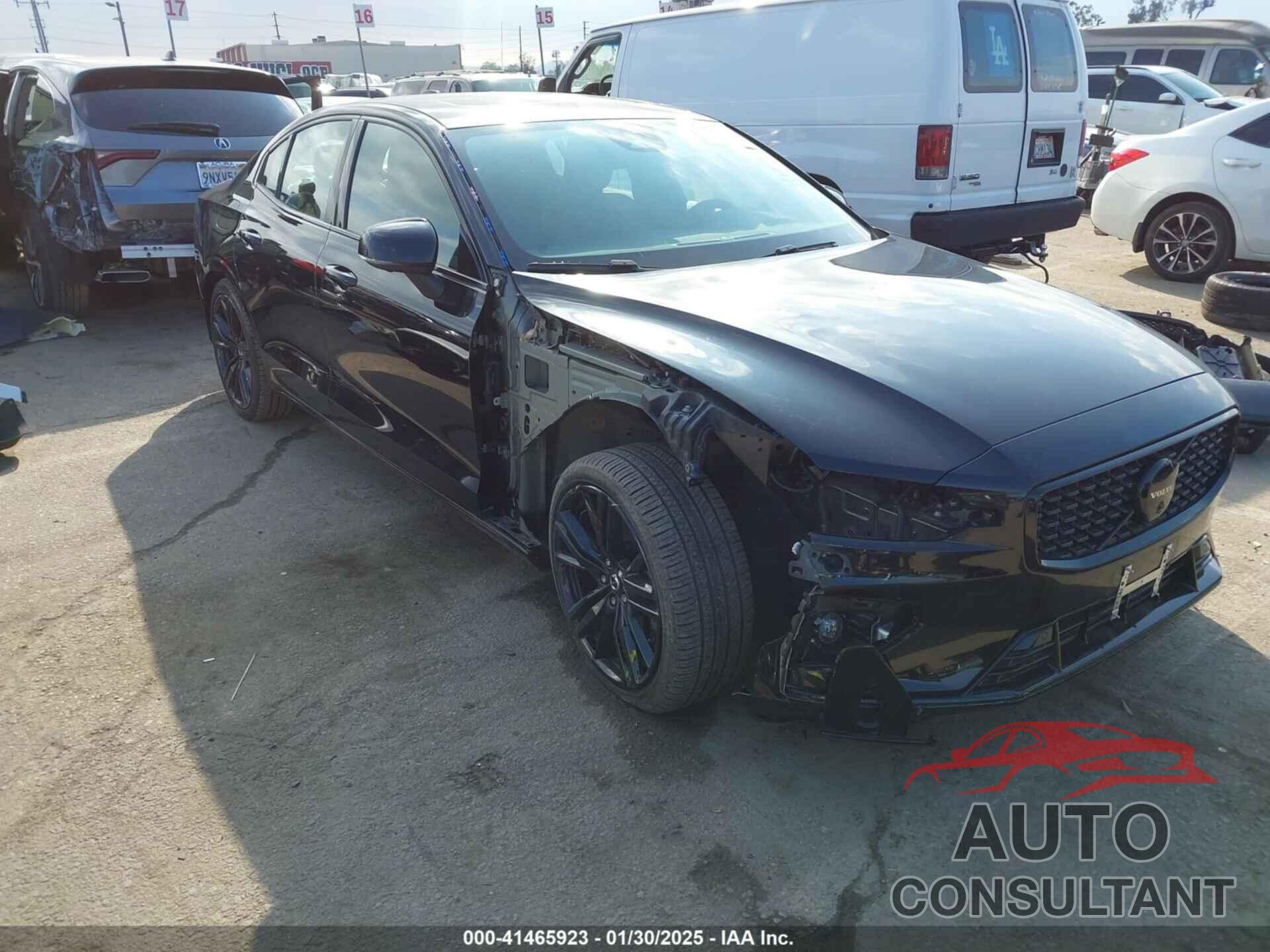 VOLVO S60 2024 - 7JRL12FH6RG294738