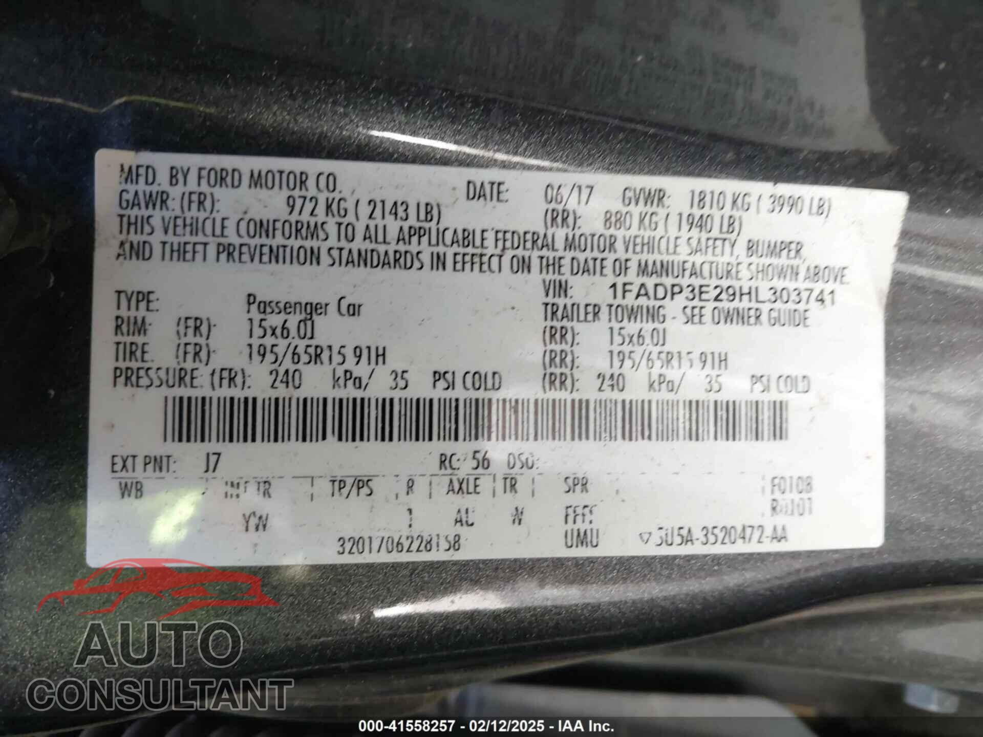 FORD FOCUS 2017 - 1FADP3E29HL303741