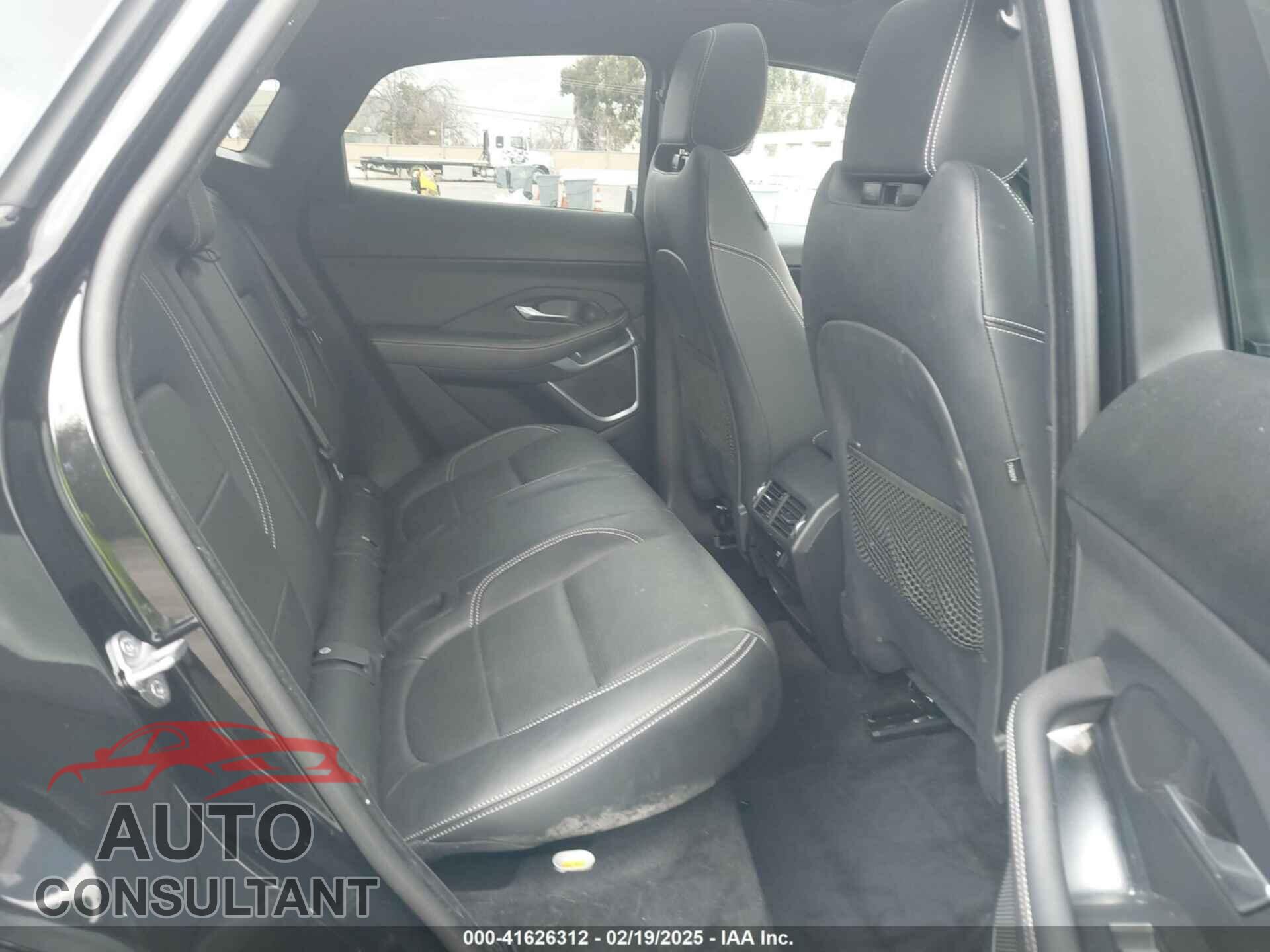 JAGUAR E-PACE 2018 - SADFM2GX1J1Z30809