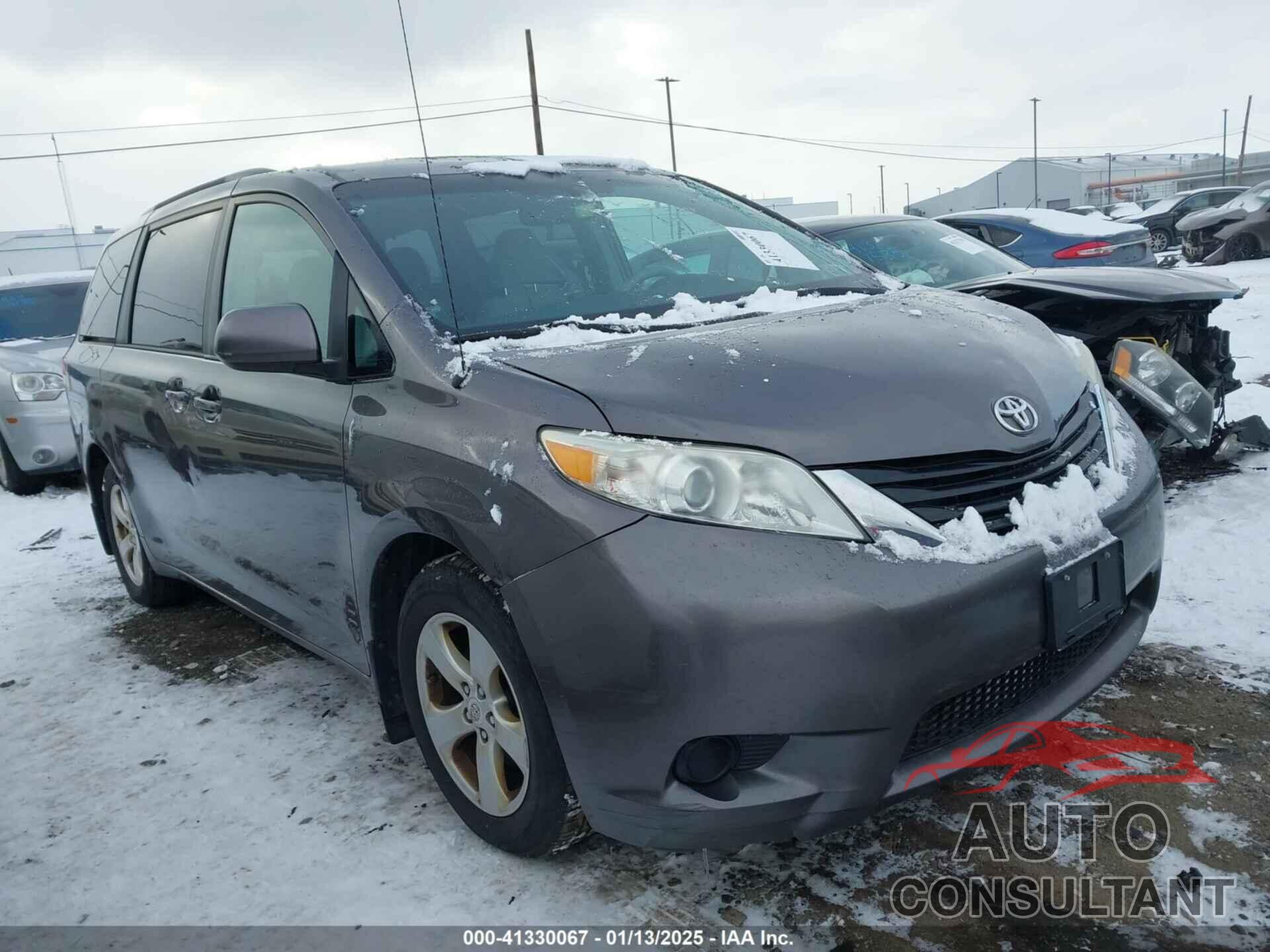 TOYOTA SIENNA 2012 - 5TDKK3DC1CS267139