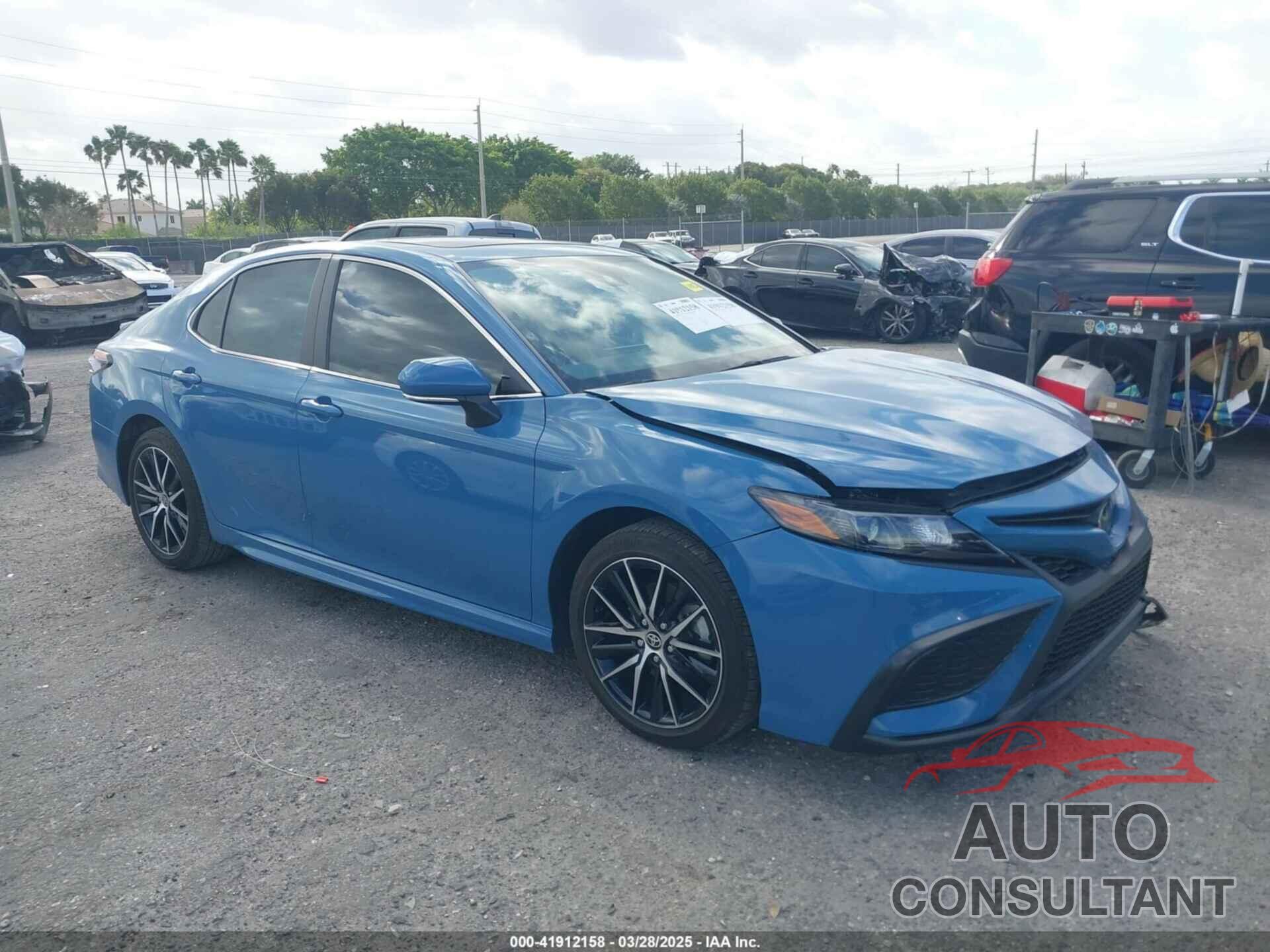 TOYOTA CAMRY 2024 - 4T1G11AK3RU241571