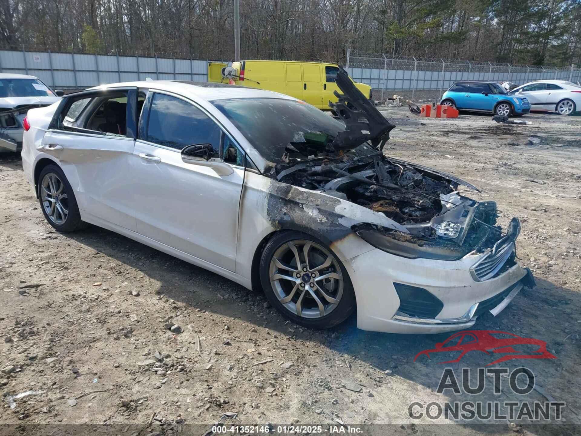 FORD FUSION 2019 - 3FA6P0CD7KR193115