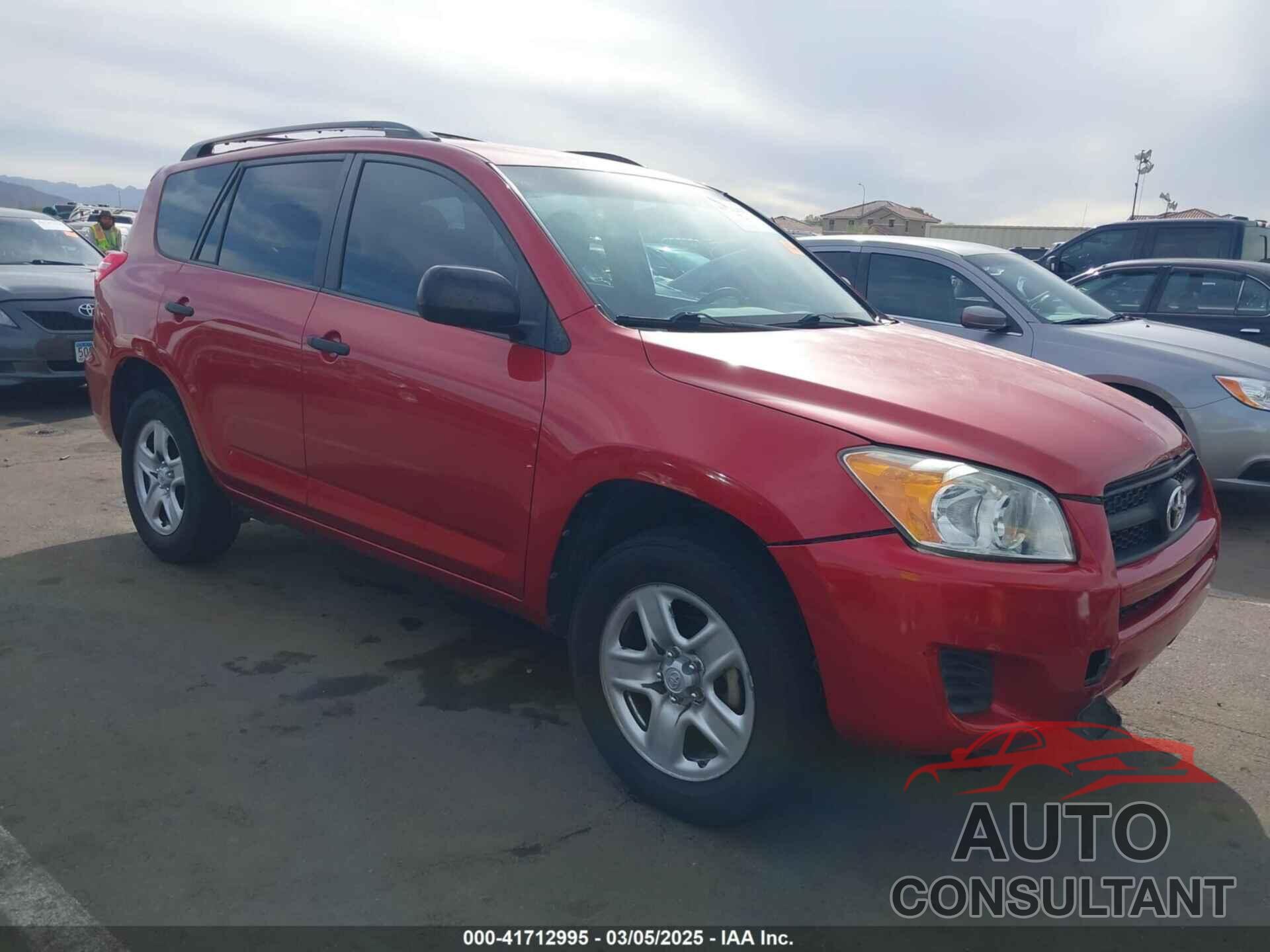 TOYOTA RAV4 2011 - JTMBF4DV0BD042622
