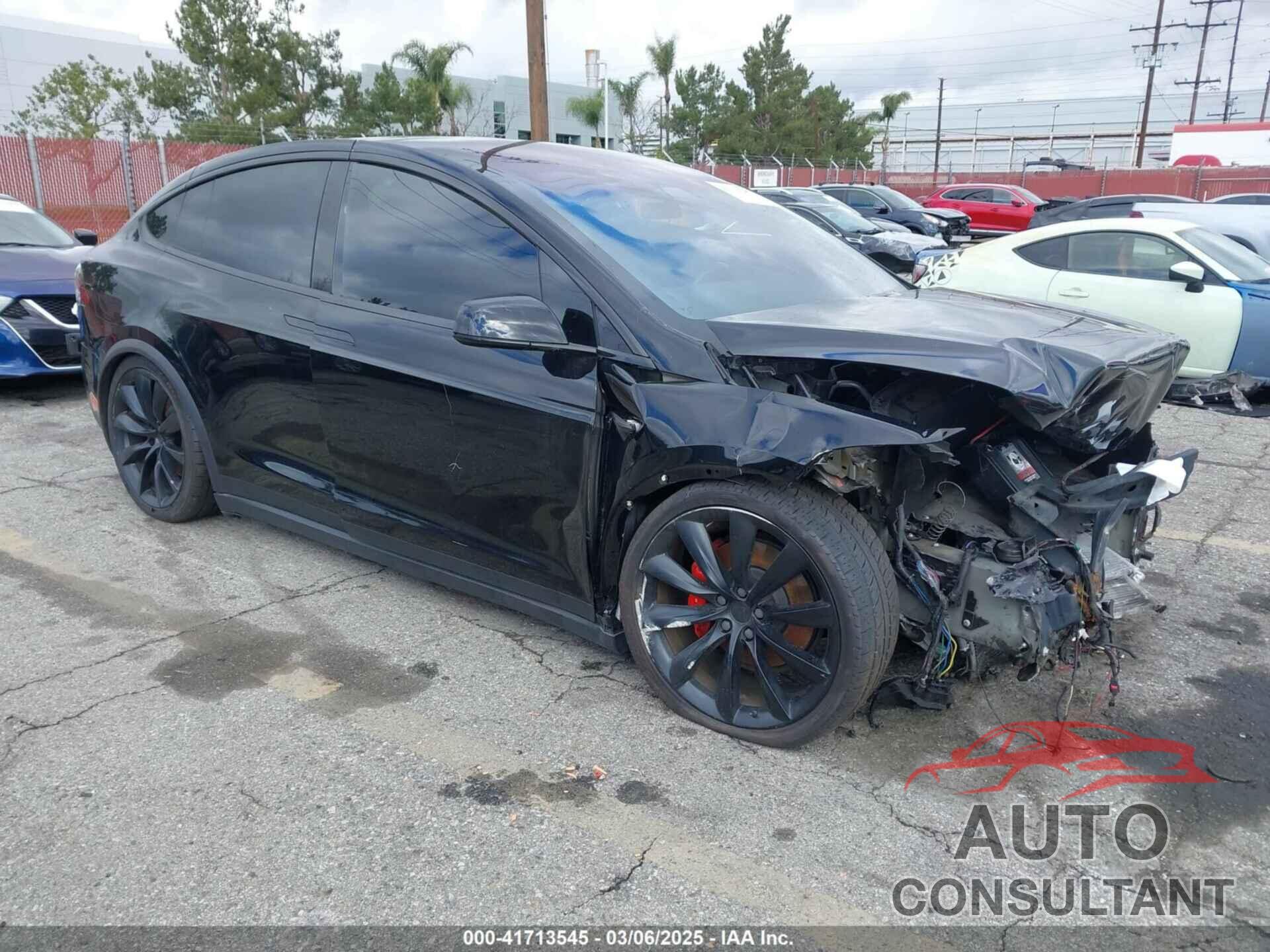 TESLA MODEL X 2020 - 5YJXCBE22LF283325