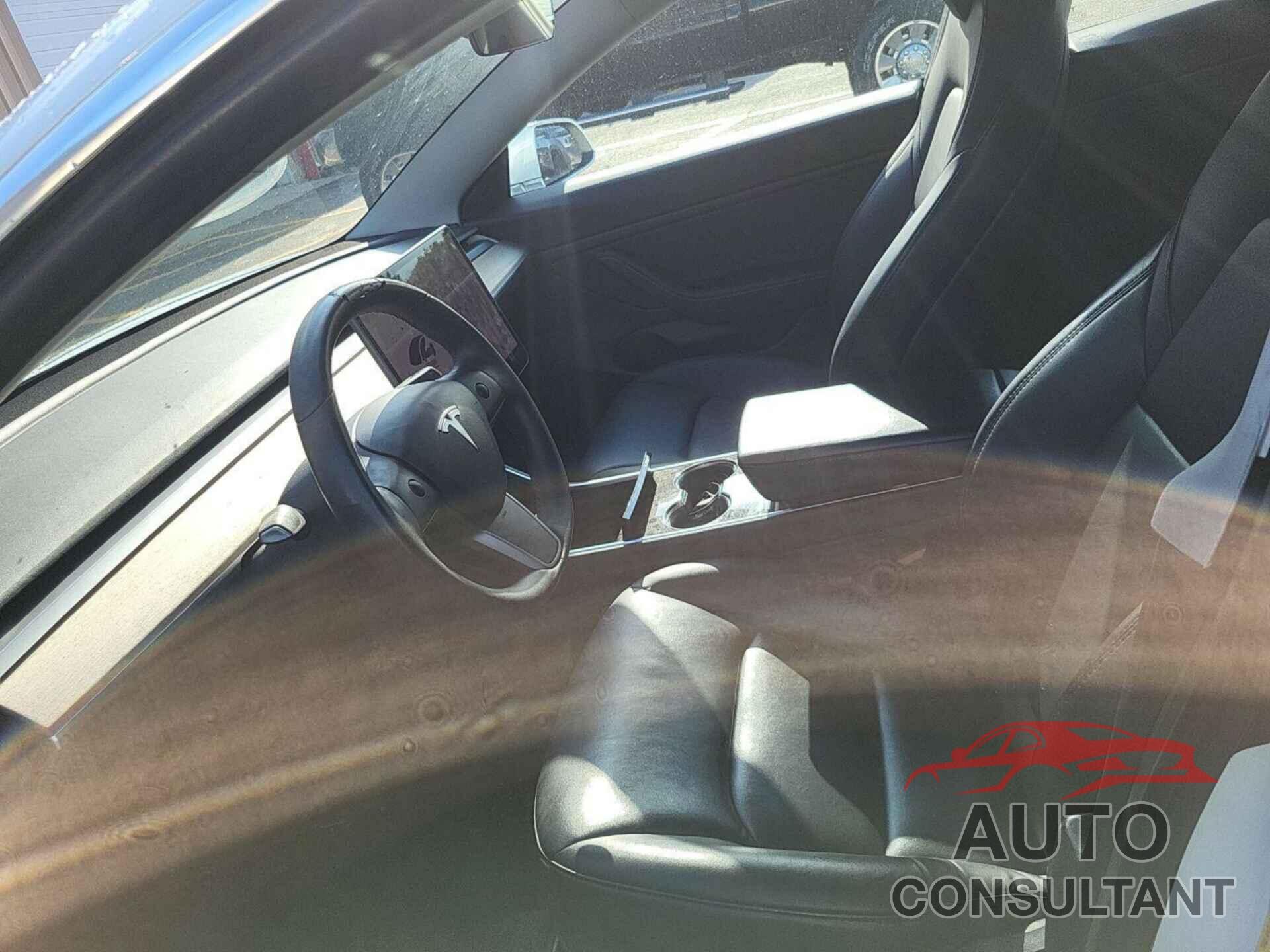 TESLA MODEL 3 2020 - 5YJ3E1EB6LF650715