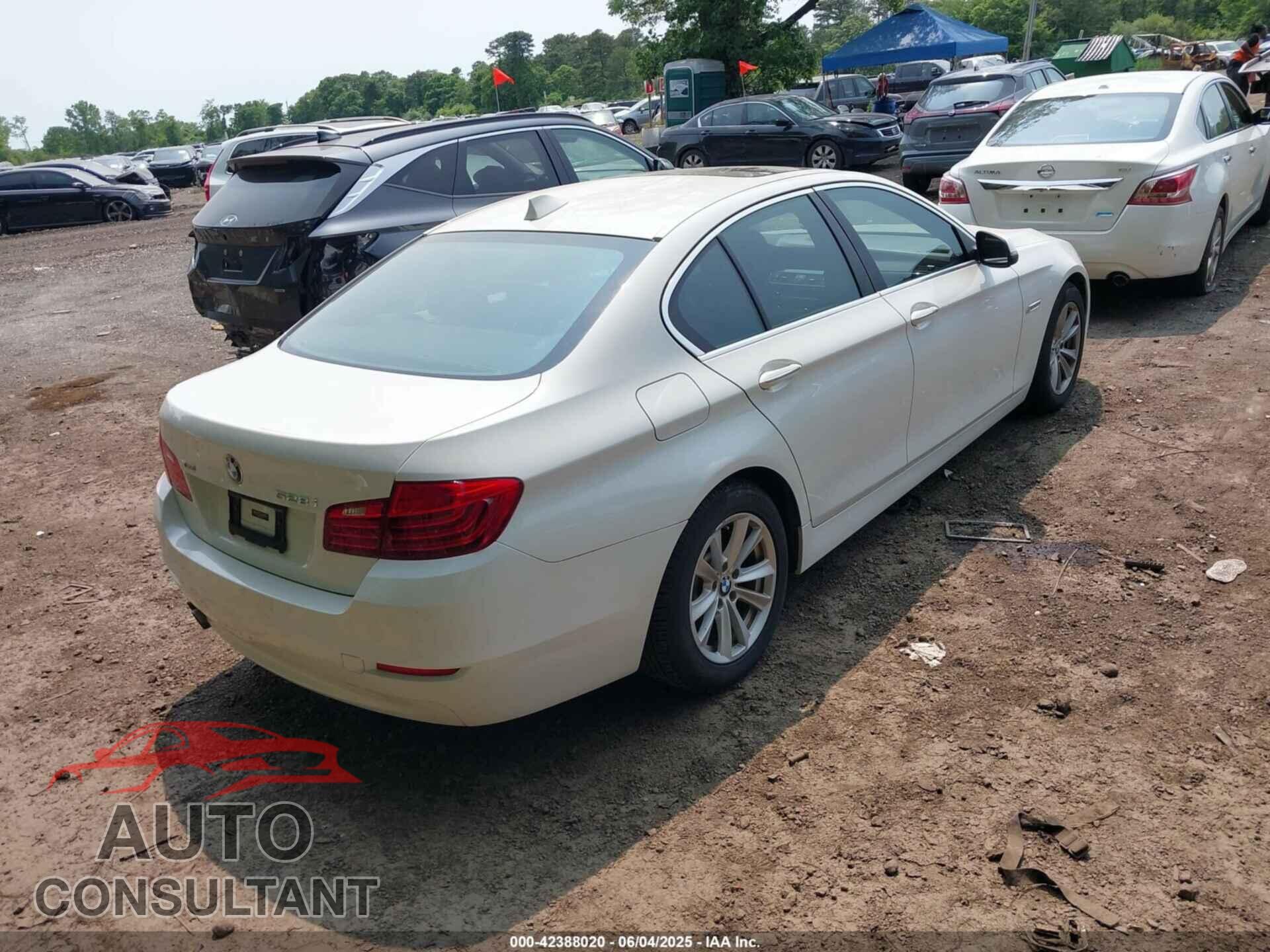BMW 528I 2014 - WBA5A7C57ED615984