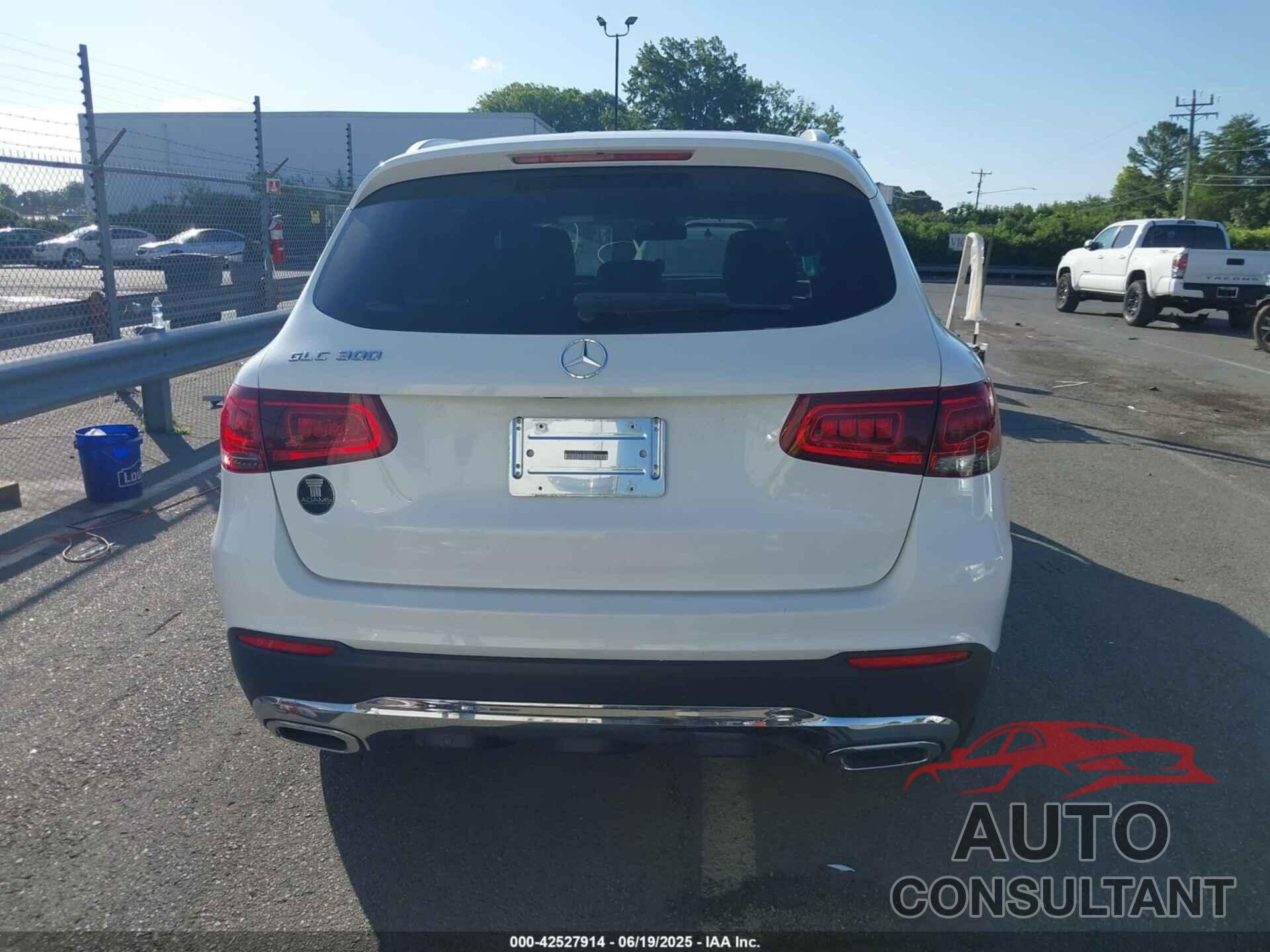 MERCEDES-BENZ GLC 300 2020 - WDC0G8DB9LF741118