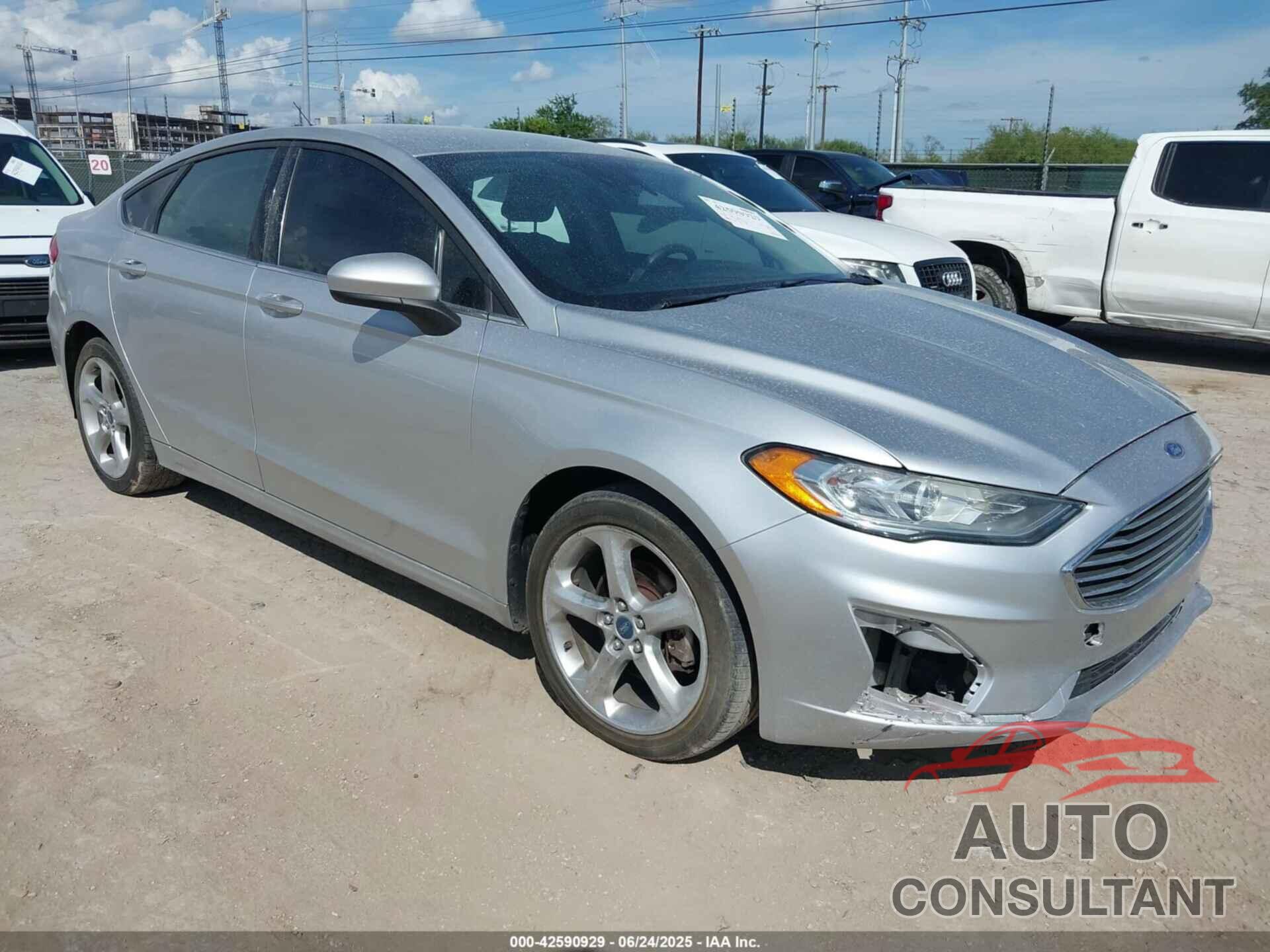 FORD FUSION 2019 - 3FA6P0G72KR136048
