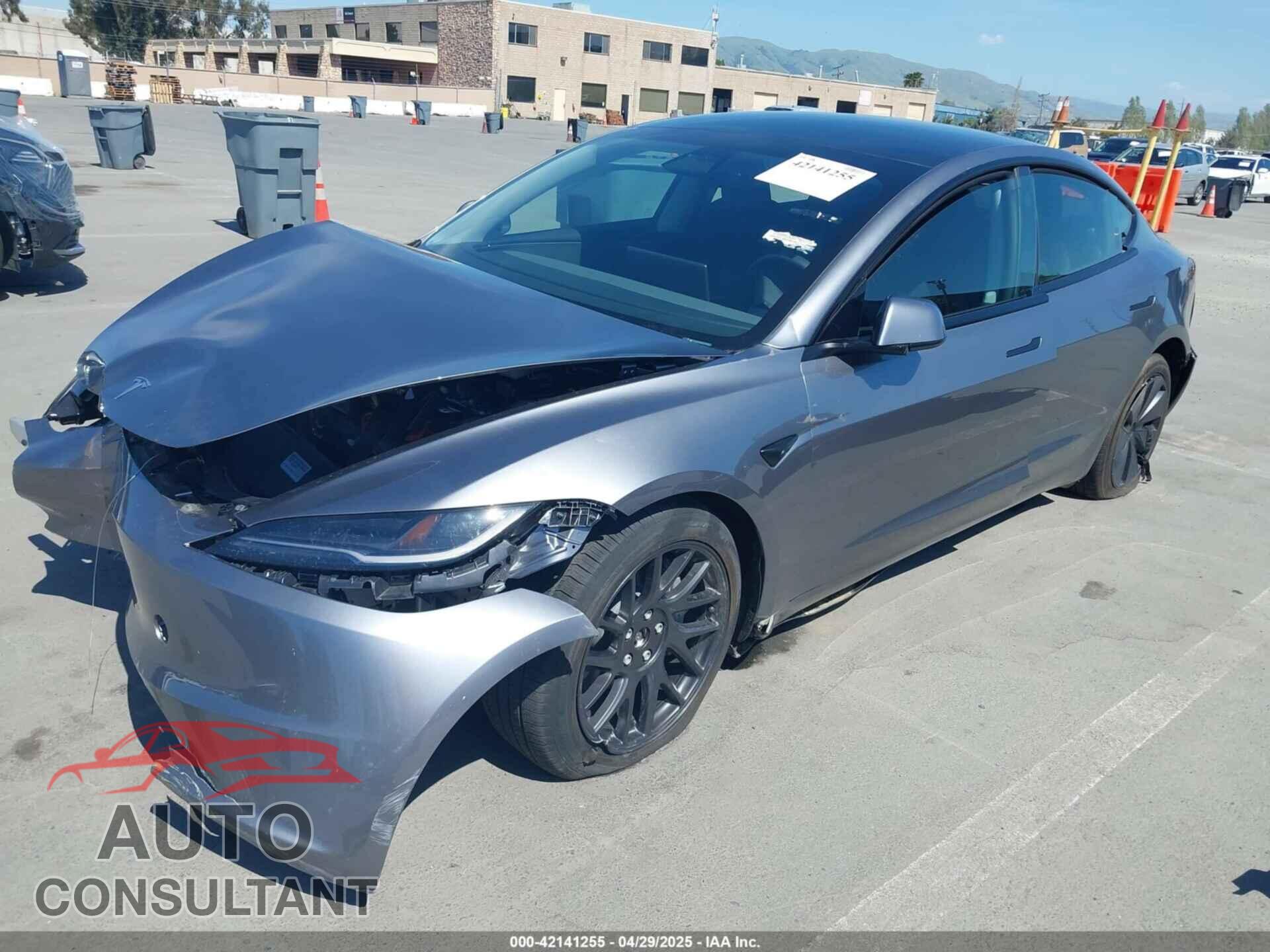 TESLA MODEL 3 2025 - 5YJ3E1EB9SF873801