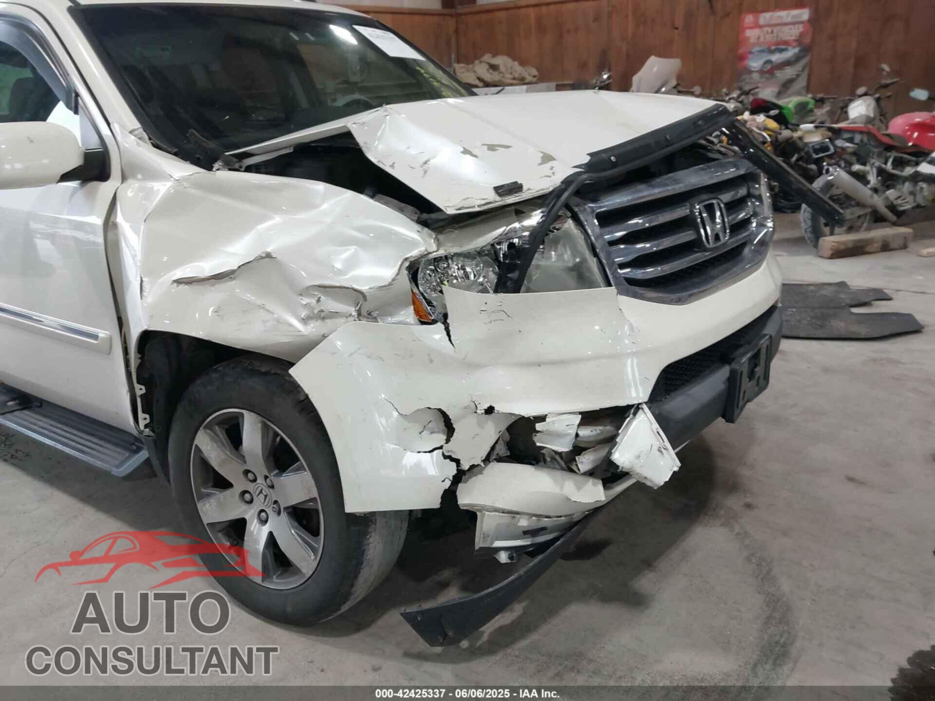 HONDA PILOT 2014 - 5FNYF4H98EB047975