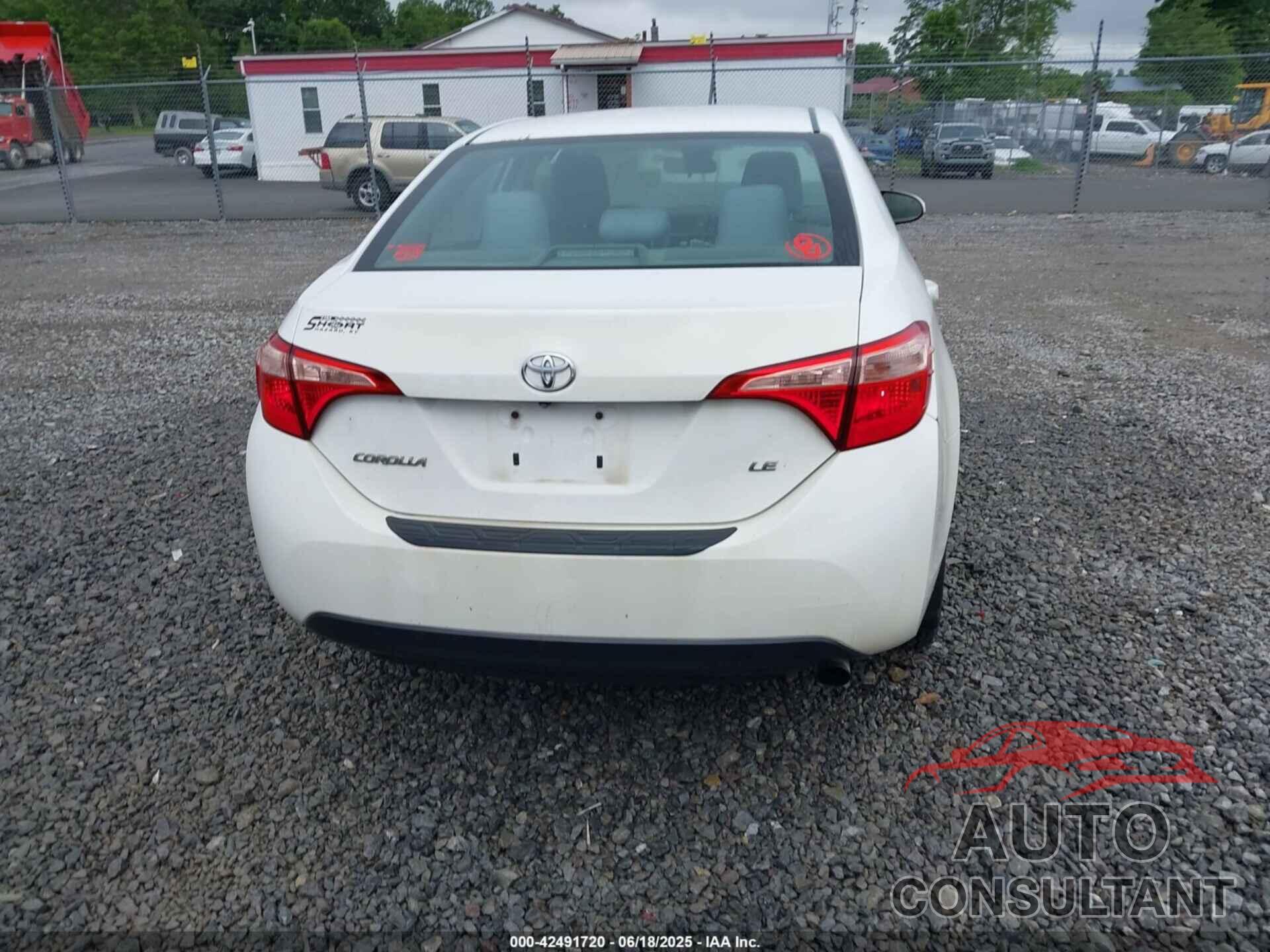 TOYOTA COROLLA 2017 - 2T1BURHE5HC855733