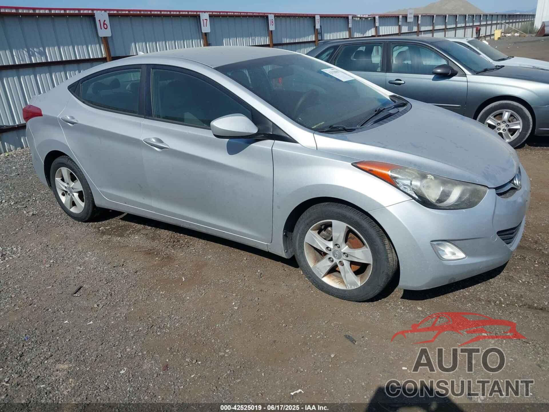 HYUNDAI ELANTRA 2012 - KMHDH4AE5CU336926