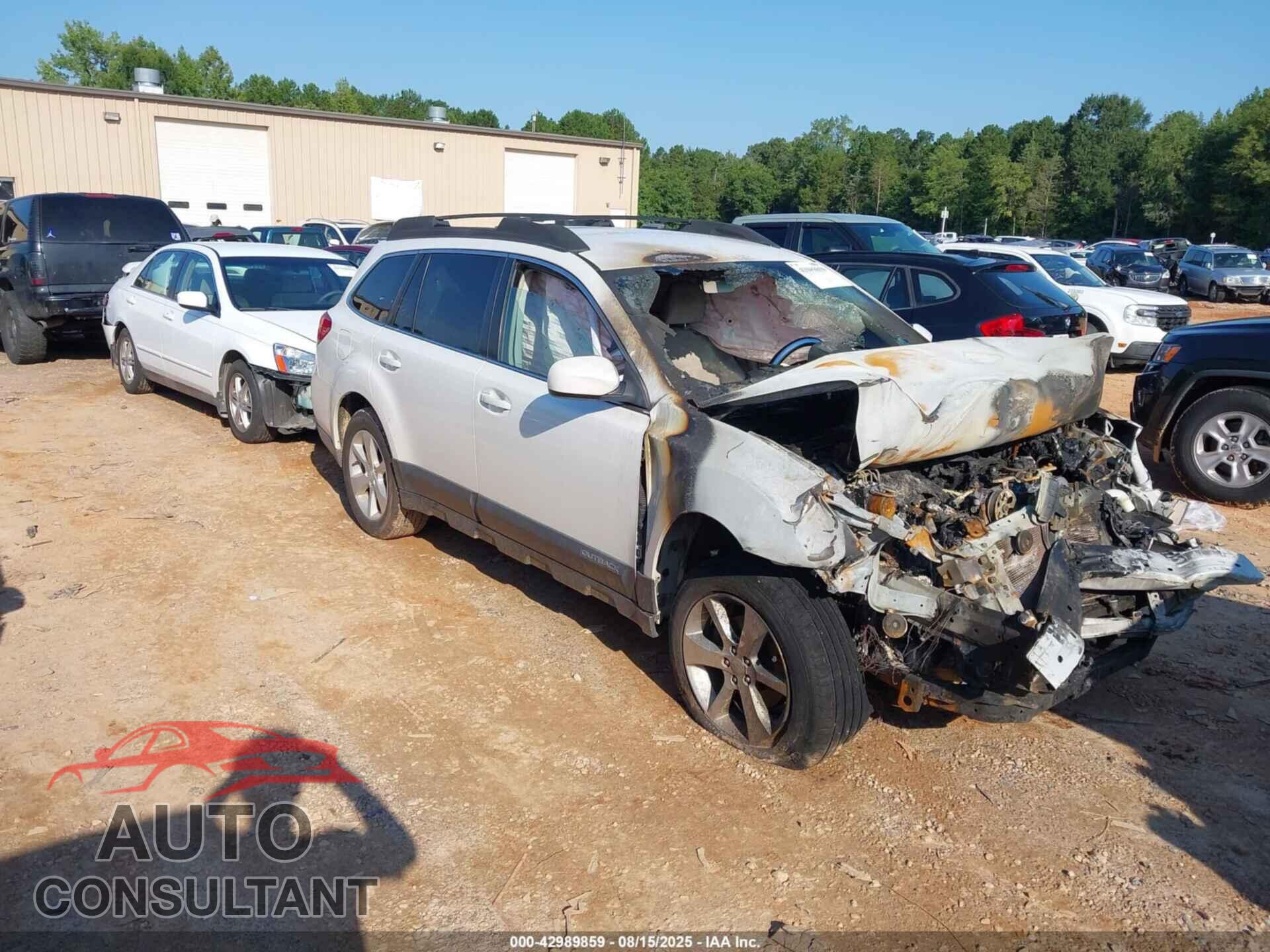 SUBARU OUTBACK 2013 - 4S4BRBCC3D3265057