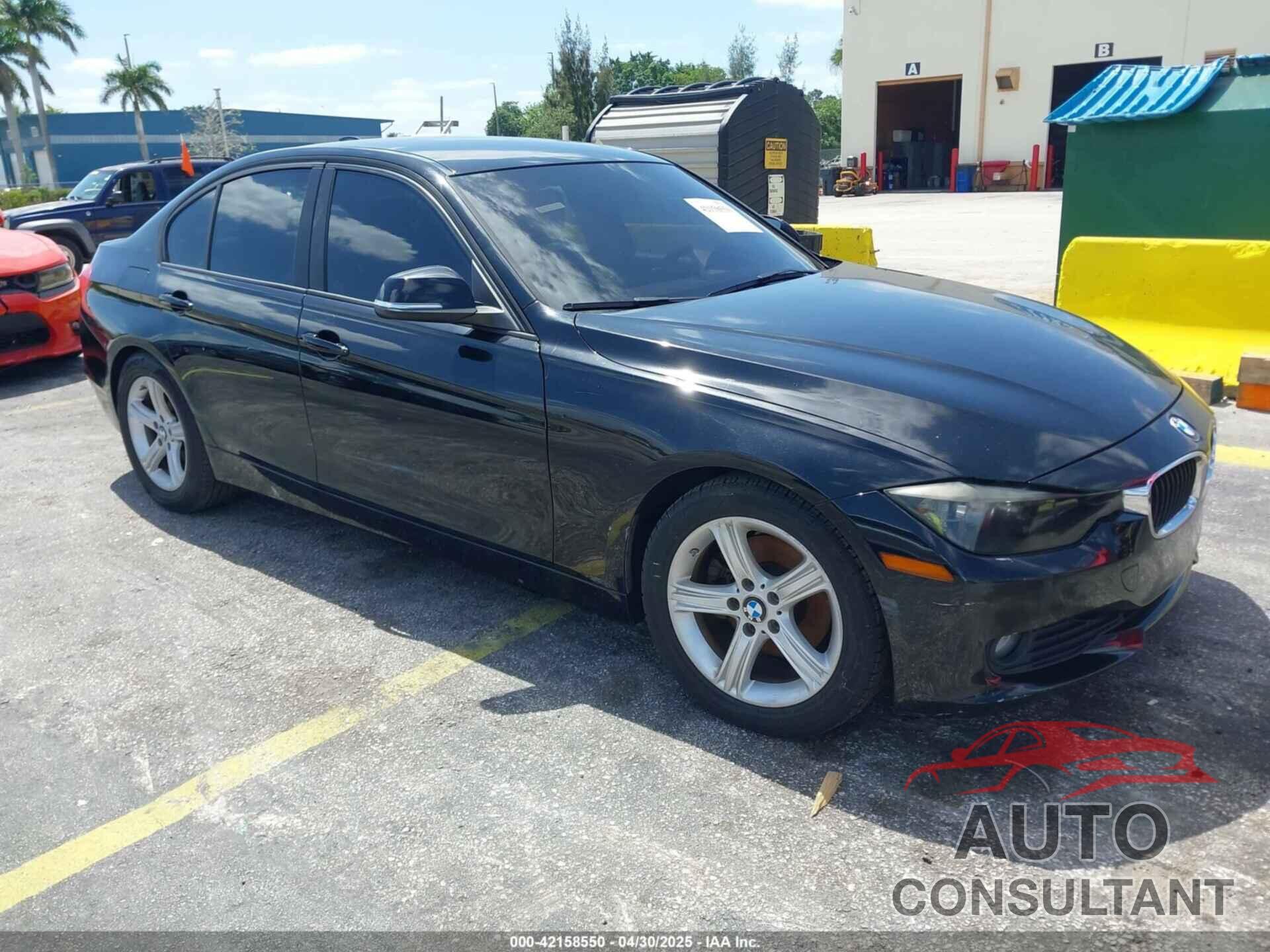 BMW 320I 2014 - WBA3B1C55EK135357