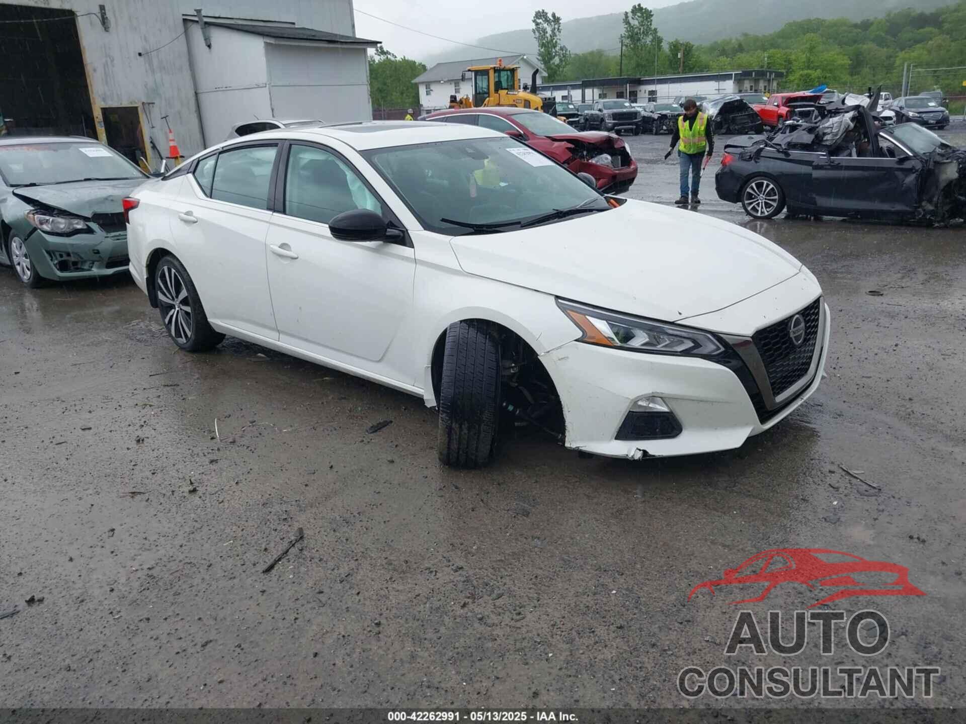 NISSAN ALTIMA 2021 - 1N4BL4CW2MN353748