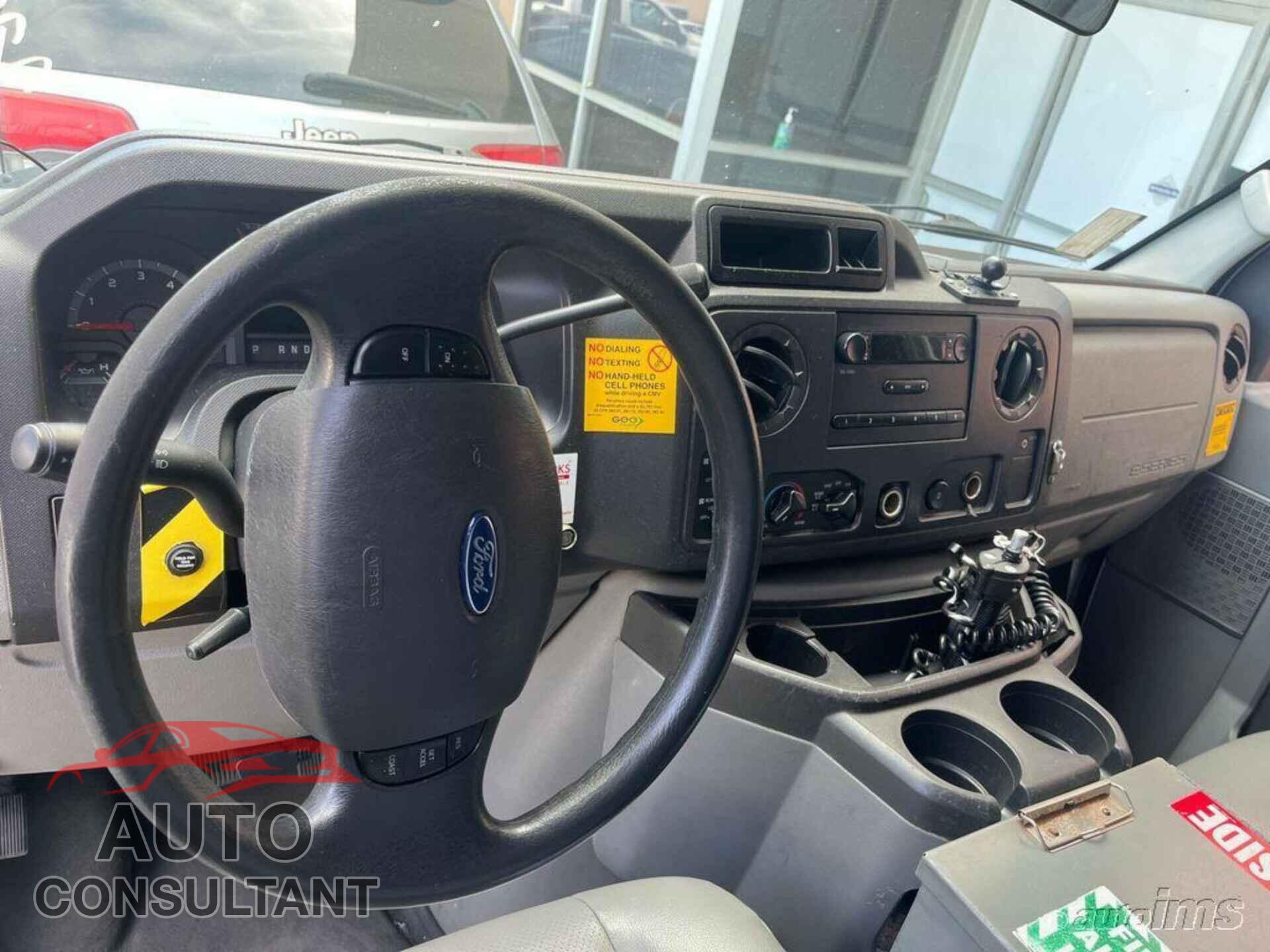 FORD ECONOLINE 2012 - 1FBSS3BL3CDB25491