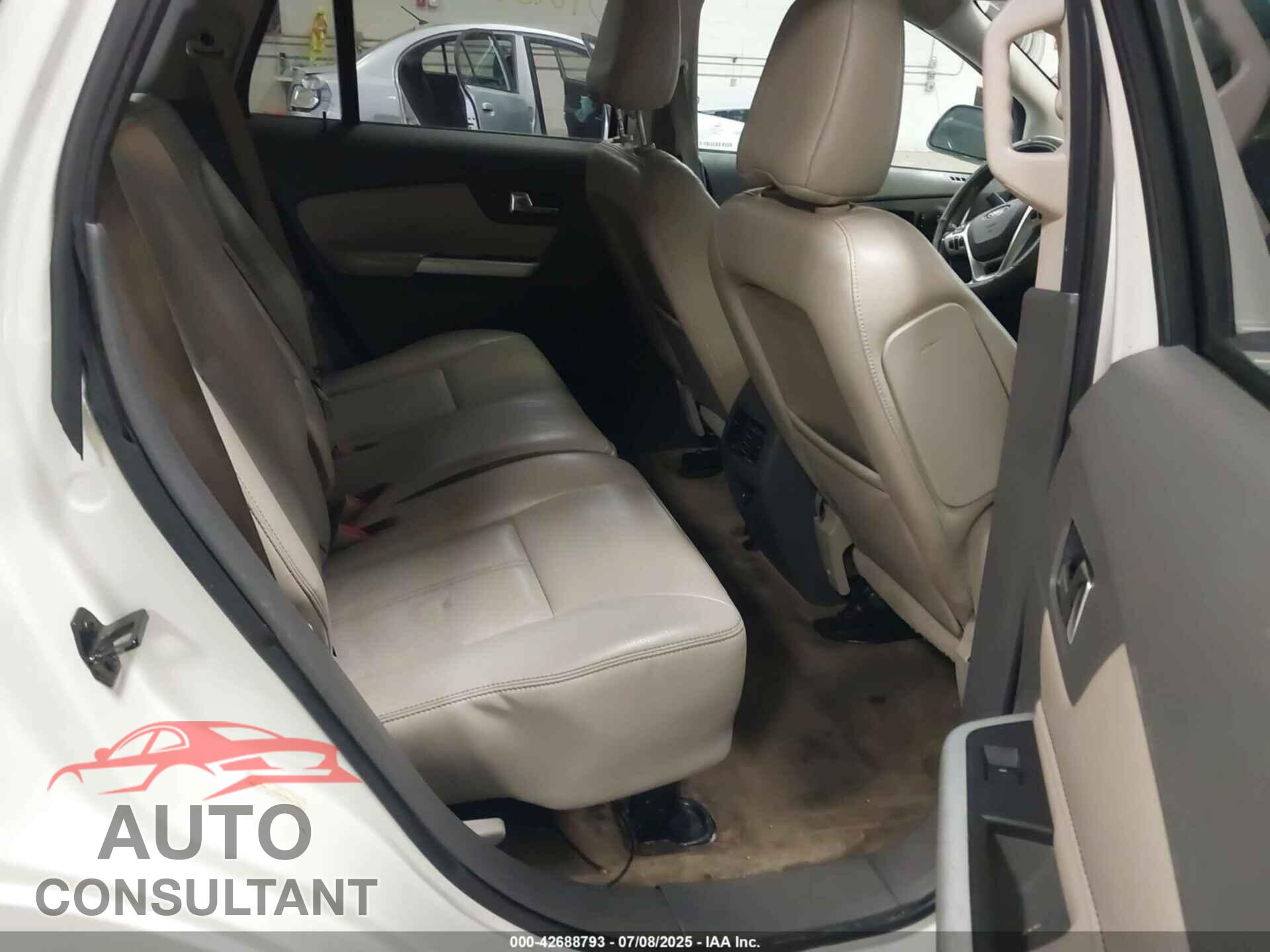 FORD EDGE 2011 - 2FMDK4JC5BBB58004