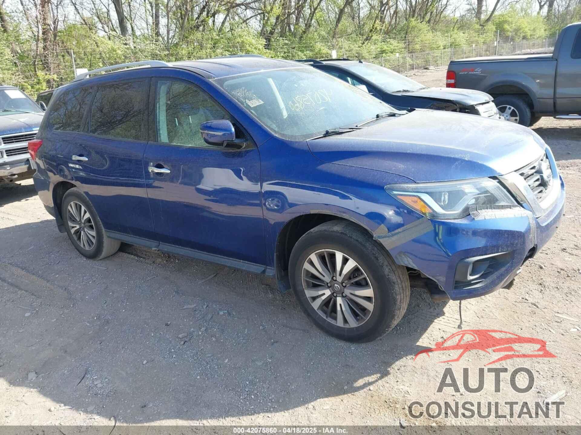 NISSAN PATHFINDER 2017 - 5N1DR2MM0HC695523