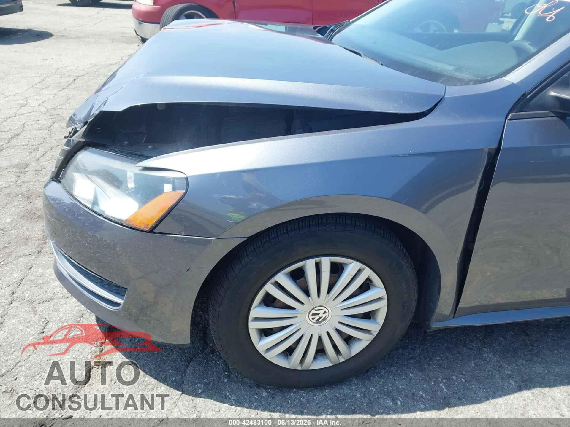 VOLKSWAGEN PASSAT 2014 - 1VWAP7A3XEC003928